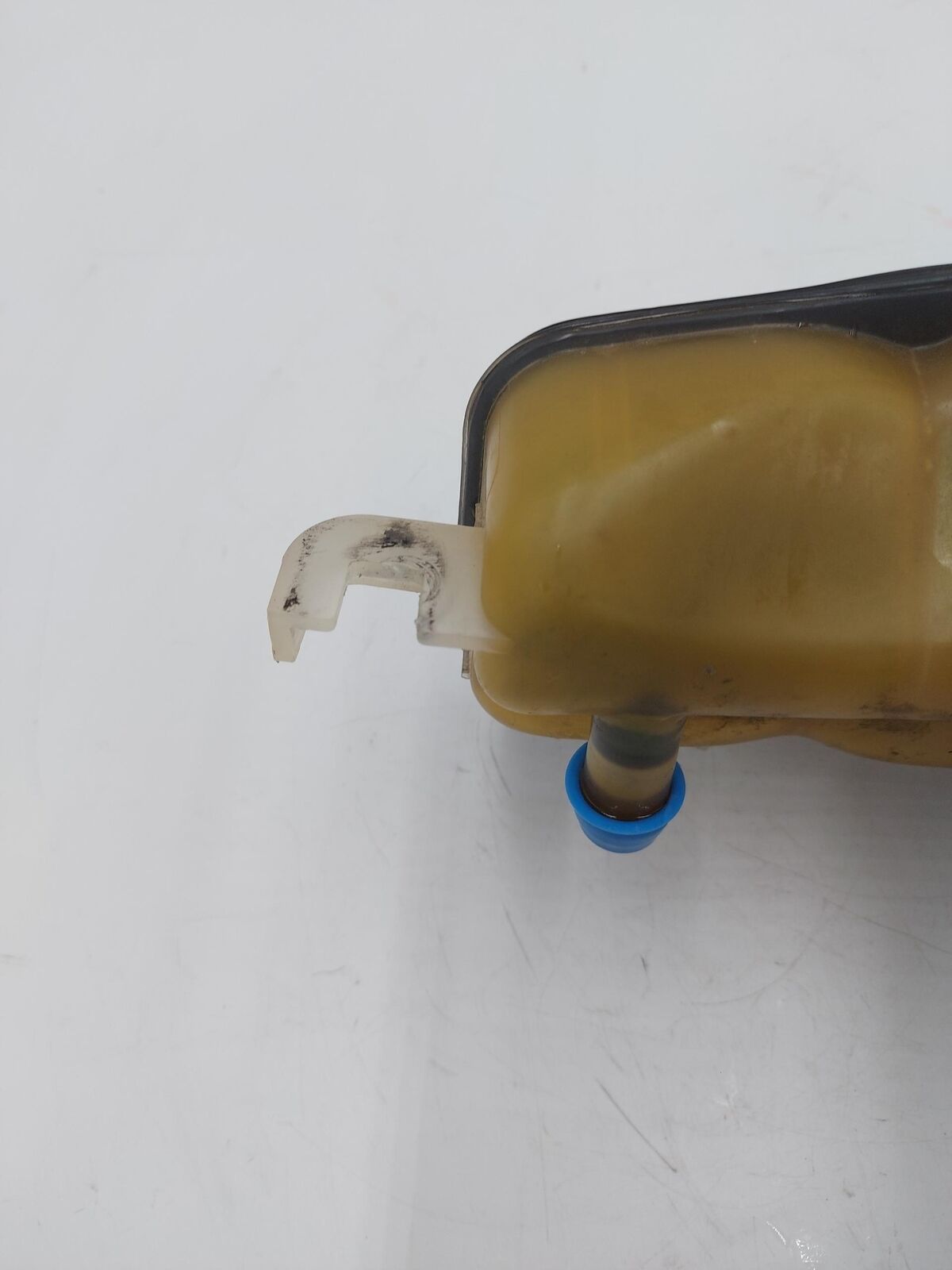 04-09 Cadillac XLR Coolant Recovery Bottle