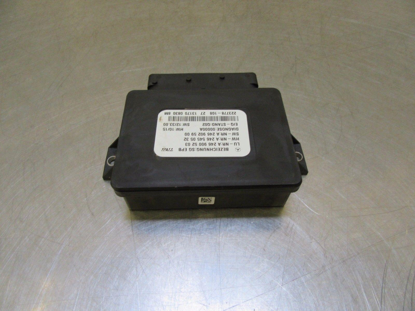 K227 2013 MERCEDES CLA250 PARKING BRAKE CONTROL MODULE A2469005203