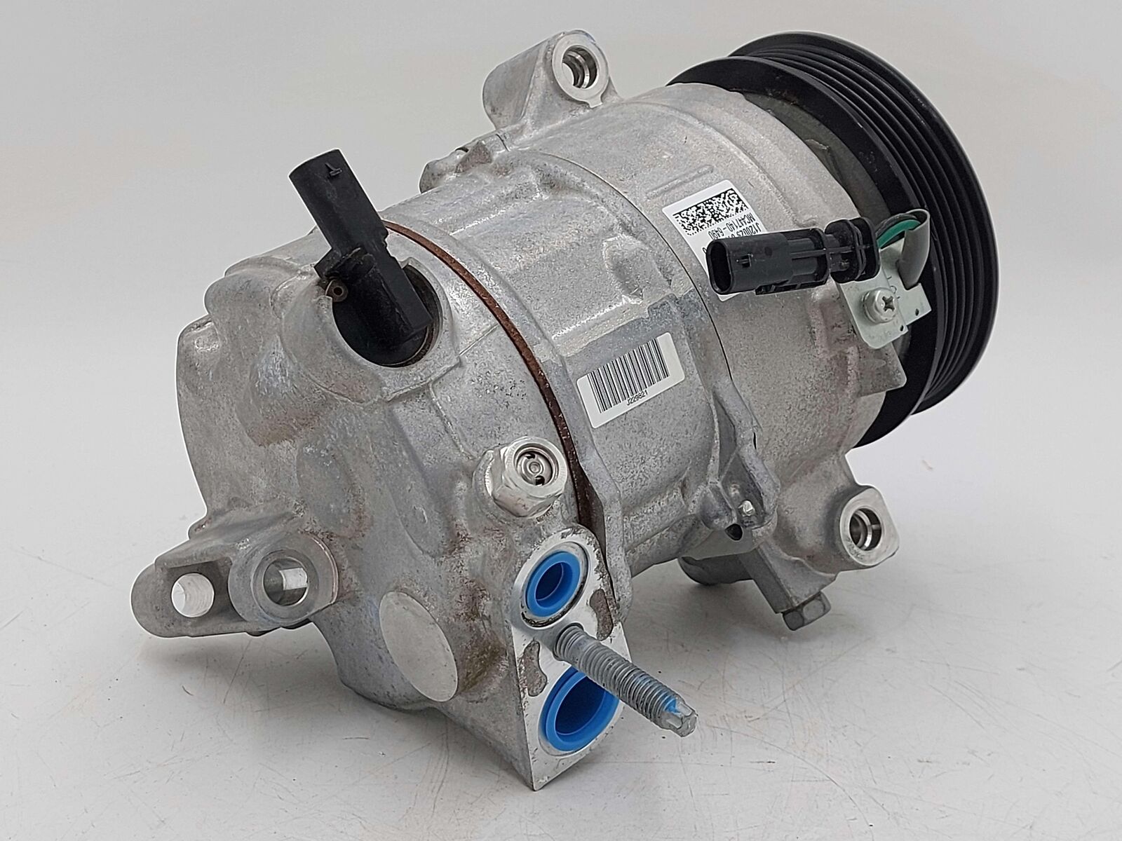 20-21 CADILLAC CT5 A/C AIR CONDITIONING COMPRESSOR 2.0L TURBO 84441370 13K MILES