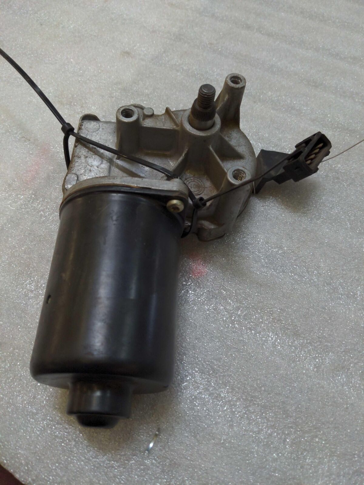 Y267P 2004 VOLVO 70 SERIES Front Wiper Motor 09151848