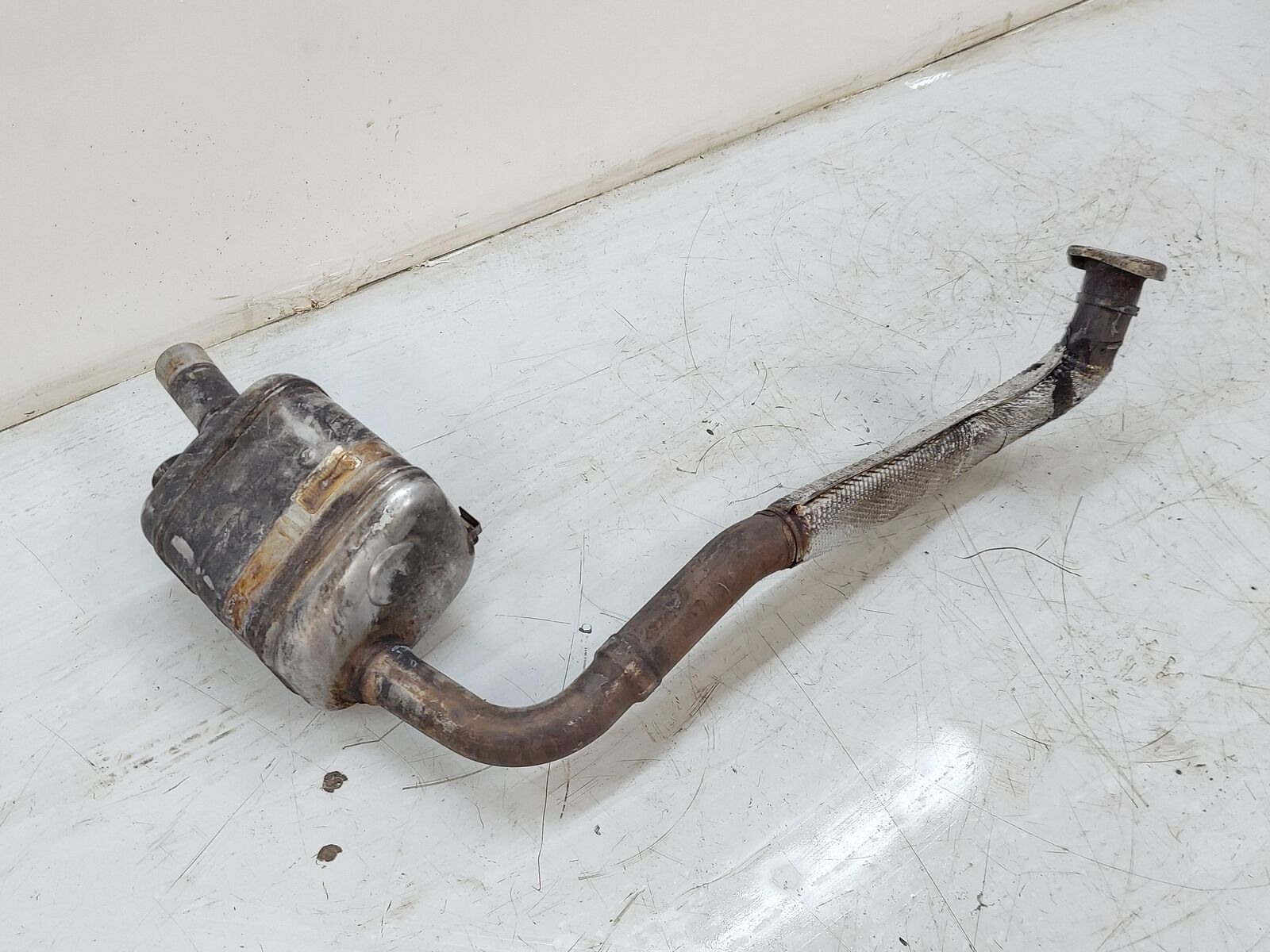 17-22 Porsche Cayman 718 LH Left Muffler *Fire Damage* 051-0764703