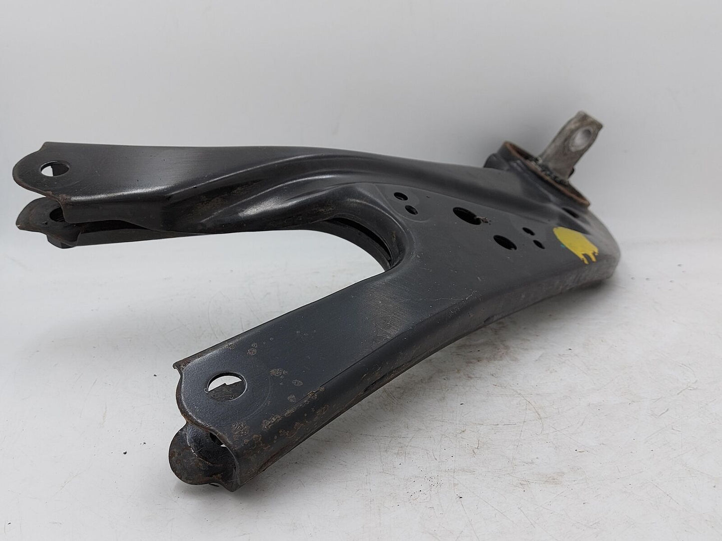 10-22 LEXUS RX450 HYBRID REAR LEFT LOWER TRAILING CONTROL ARM