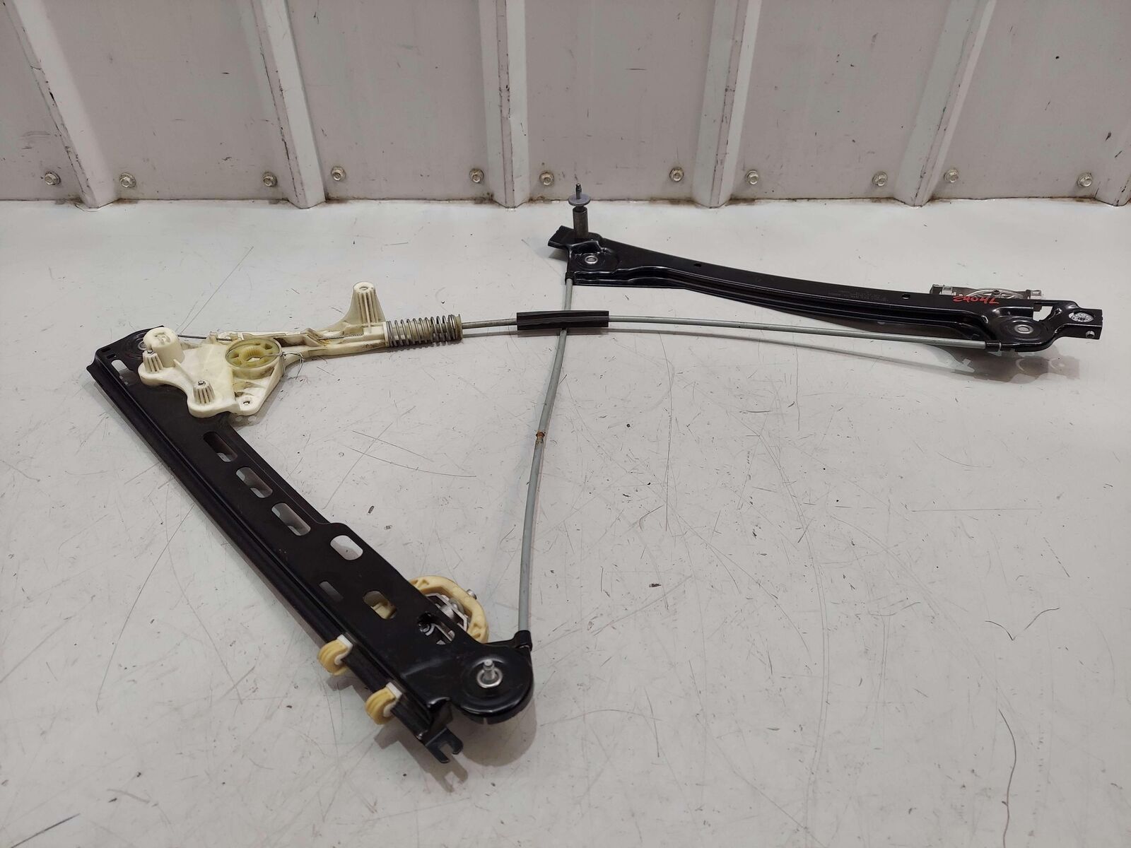 12-16 PORSCHE 911 991 GT3 FRONT LEFT DOOR WINDOW GLASS REGULATOR 99154207501