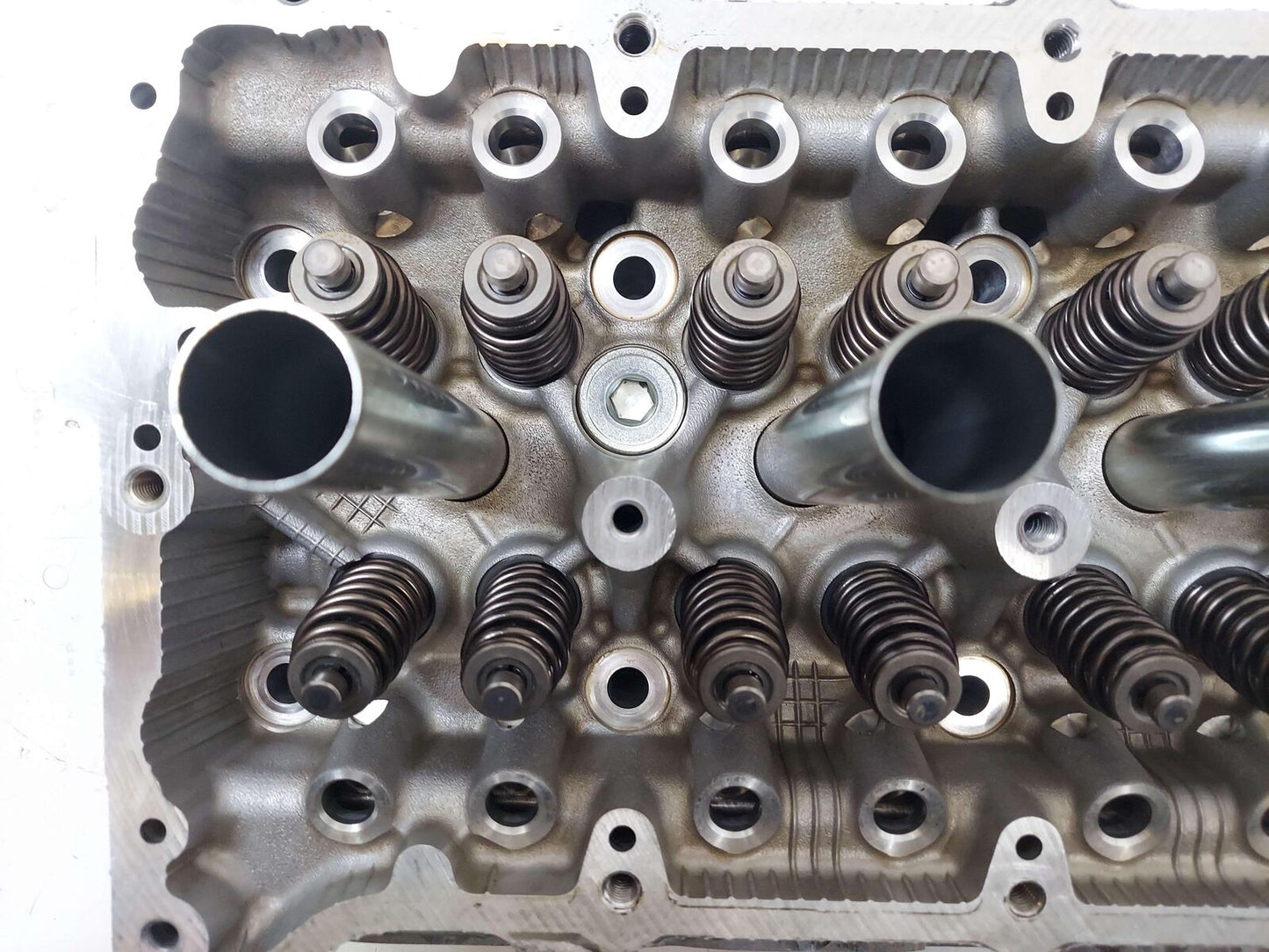 18-22 TOYOTA CHR 2.0L ENGINE CYLINDER HEAD 2ZRFAE 3ZRFAE 1110139675