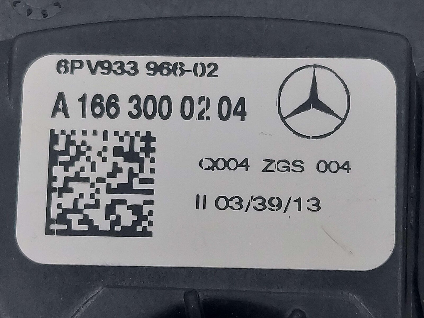 2014 Mercedes ML63 W166 AMG Accelerator Gas Pedal A1663000204