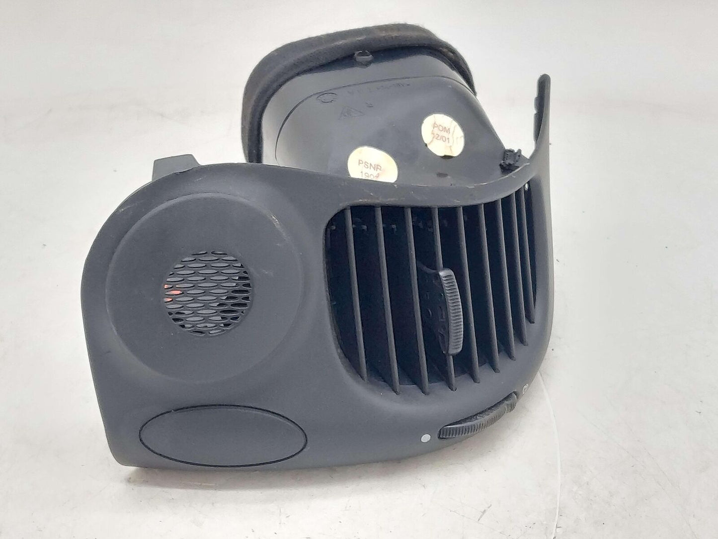 2001 PORSCHE 911 996 CARRERA RIGHT A/C HEATER VENT OUTER DASH VENT *NOTE