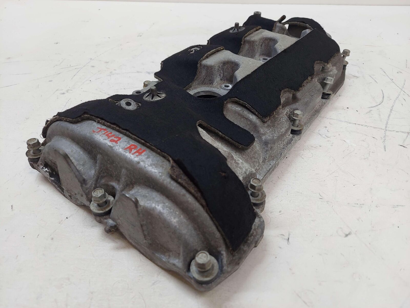 13-15 CADILLAC CTS VALVE COVER RH RIGHT 3.6L COUPE 12617167