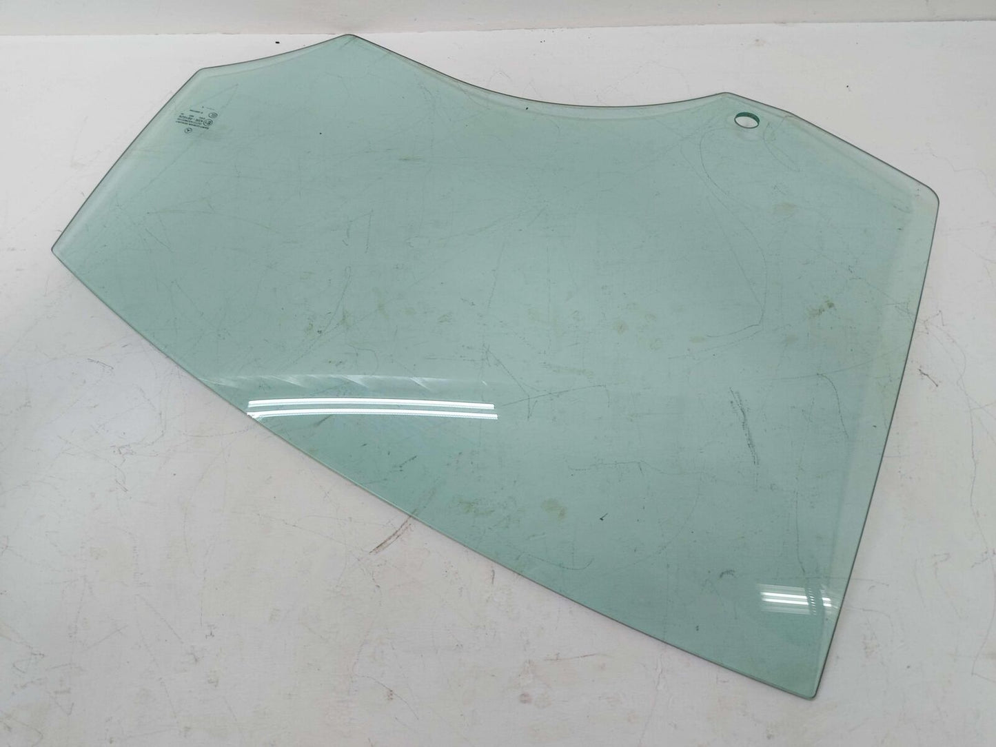 12-18 Mercedes W218 CLS63s AMG REAR LEFT DOOR WINDOW GLASS 2187350500