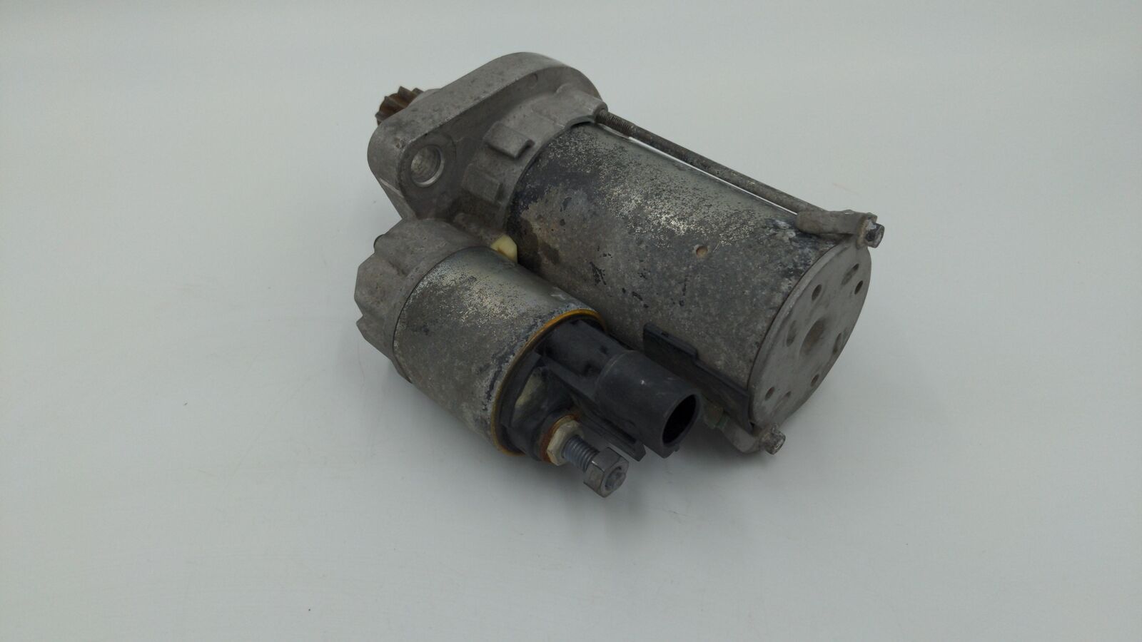 11-18 VW TIGUAN Starter Motor 2.0L turbo Valeo manufacturer 79K KM'S