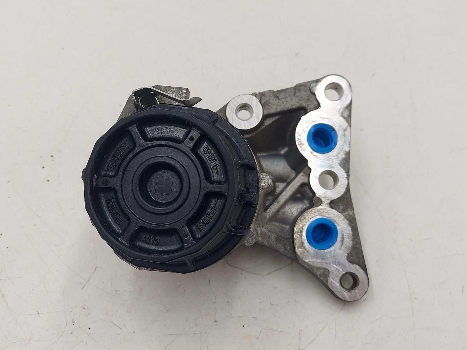 2018 Toyota CHR 2.0L Engine Motor Oil Filter Housing 2.0L