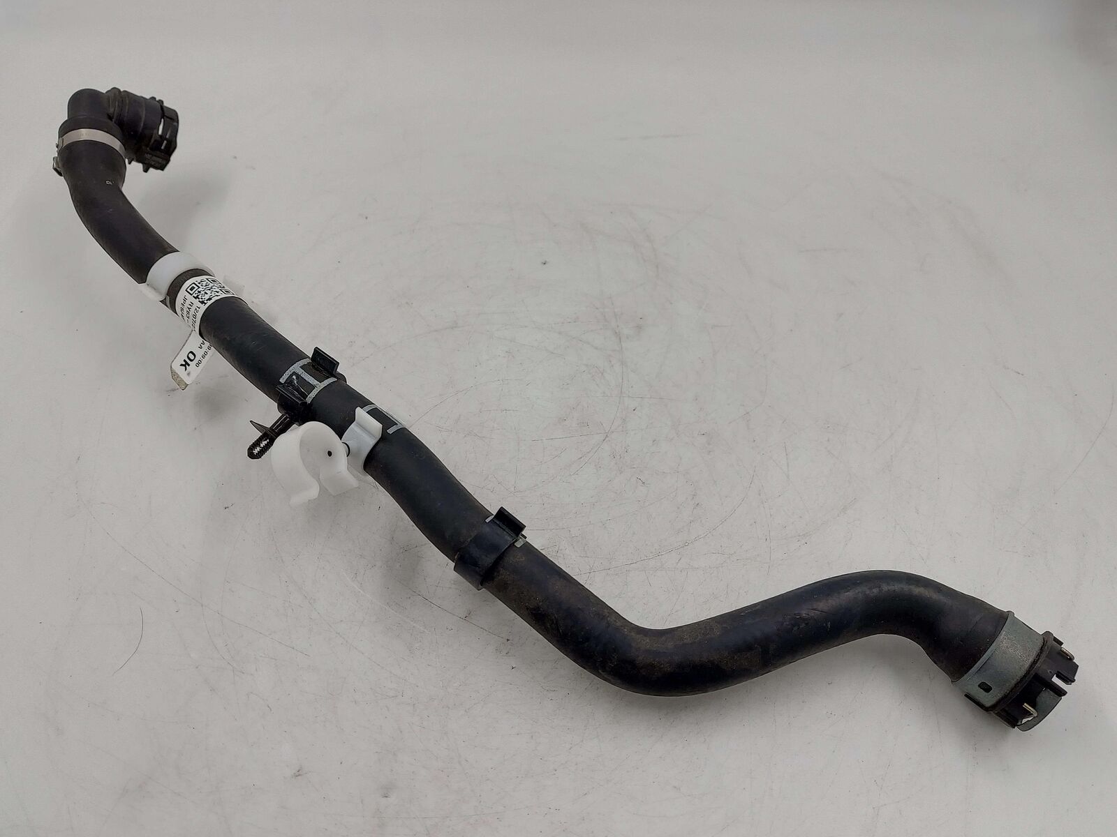 2024 ASTON MARTIN DB12 VOLANTE WATER COOLANT LINE HOSE PIPE RY63-9H298-AA