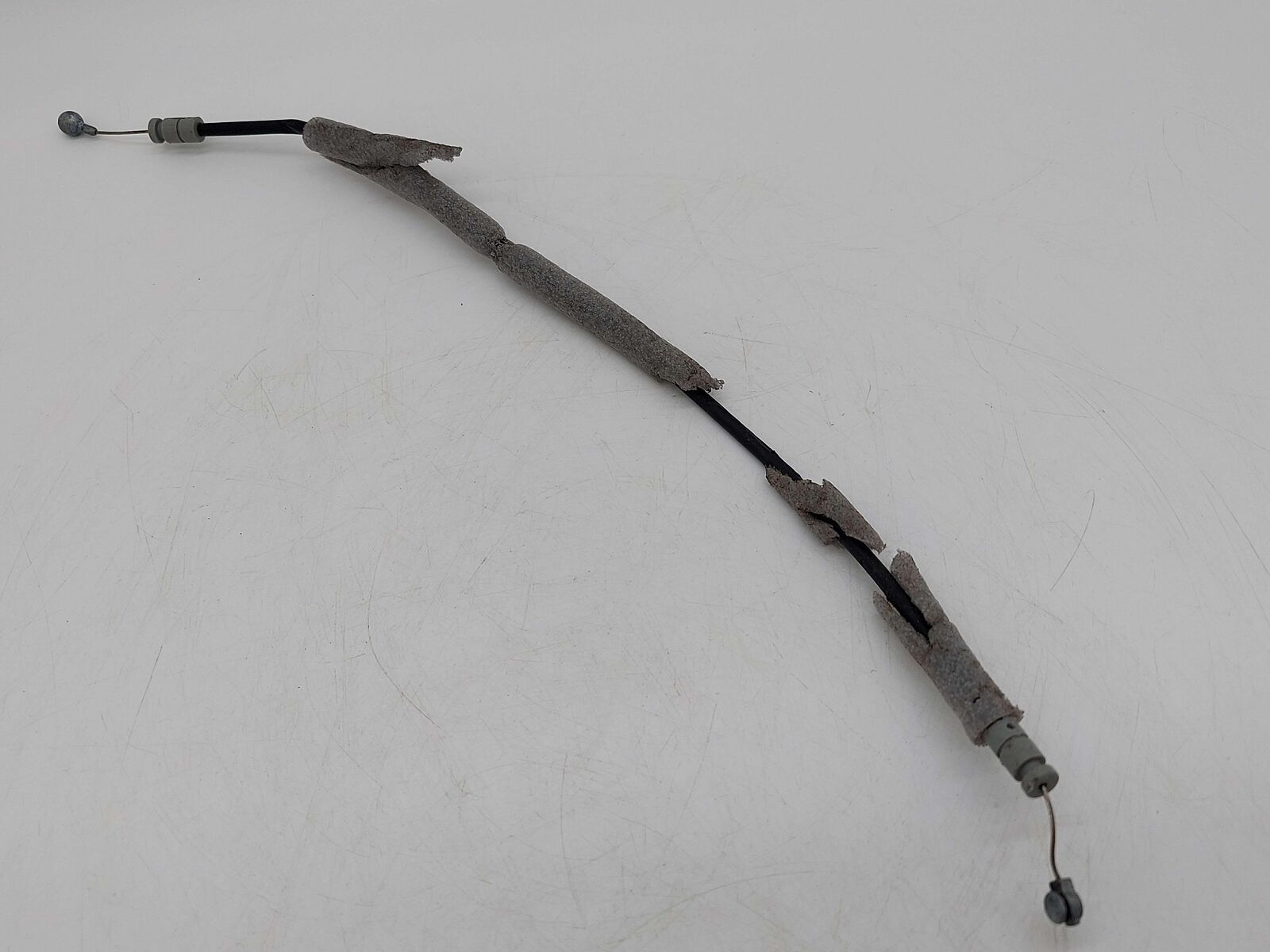 2023 McLaren Artura RH Right Door Latch Cable *torn Felt* 3K KM