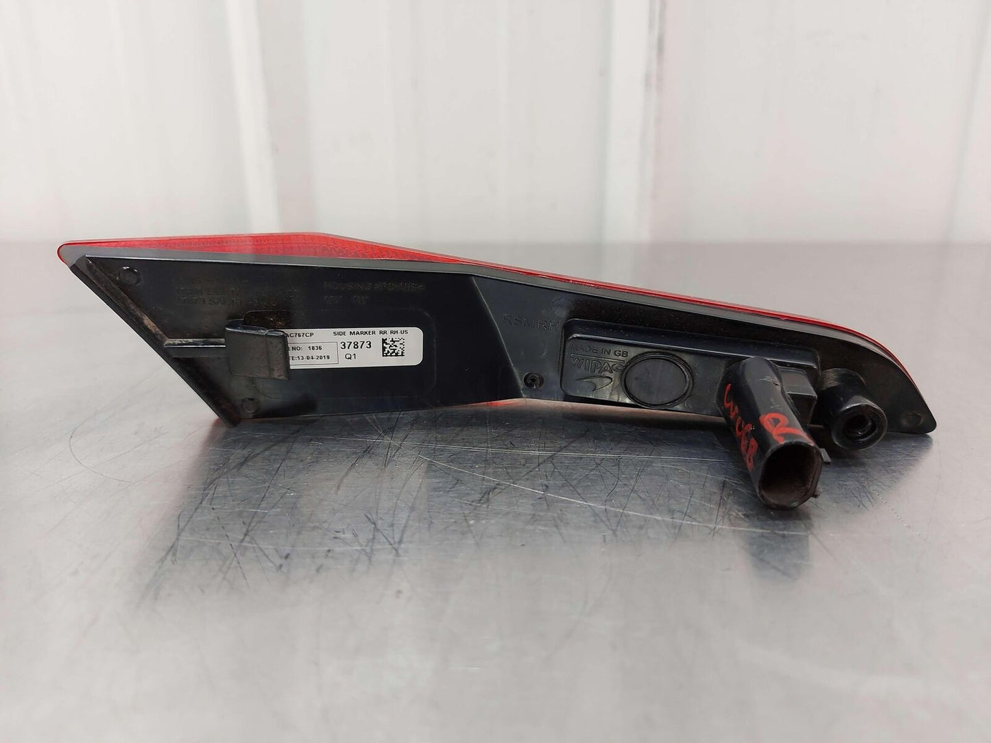 2020 Mclaren 720s Spider RH Right Side Marker 14AC767CP *Star Crack*