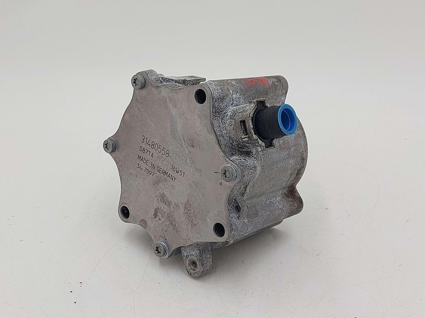 17-20 Volvo S90 Vacuum Pump 31480558 43K KMS