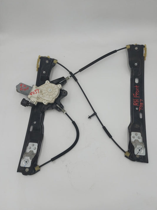 12-18 FORD FOCUS Front RH Right Door Regulator 9319031Q2