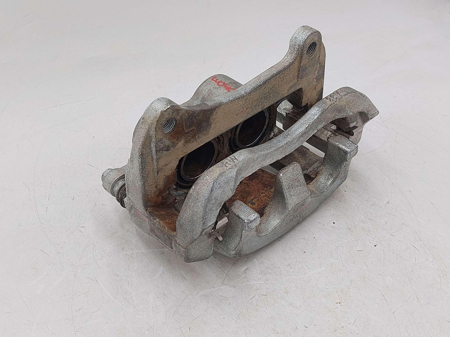 20-23 TOYOTA HIGHLANDER FRONT RH RIGHT BRAKE CALIPER 477300E071