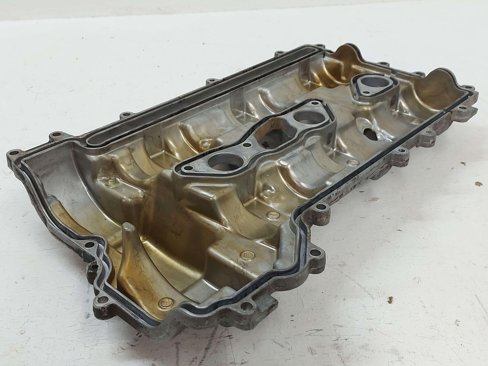 09-19 PORSCHE 911 CARRERA 4S 997.2 3.8L MA1.01 RIGHT VALVE COVER