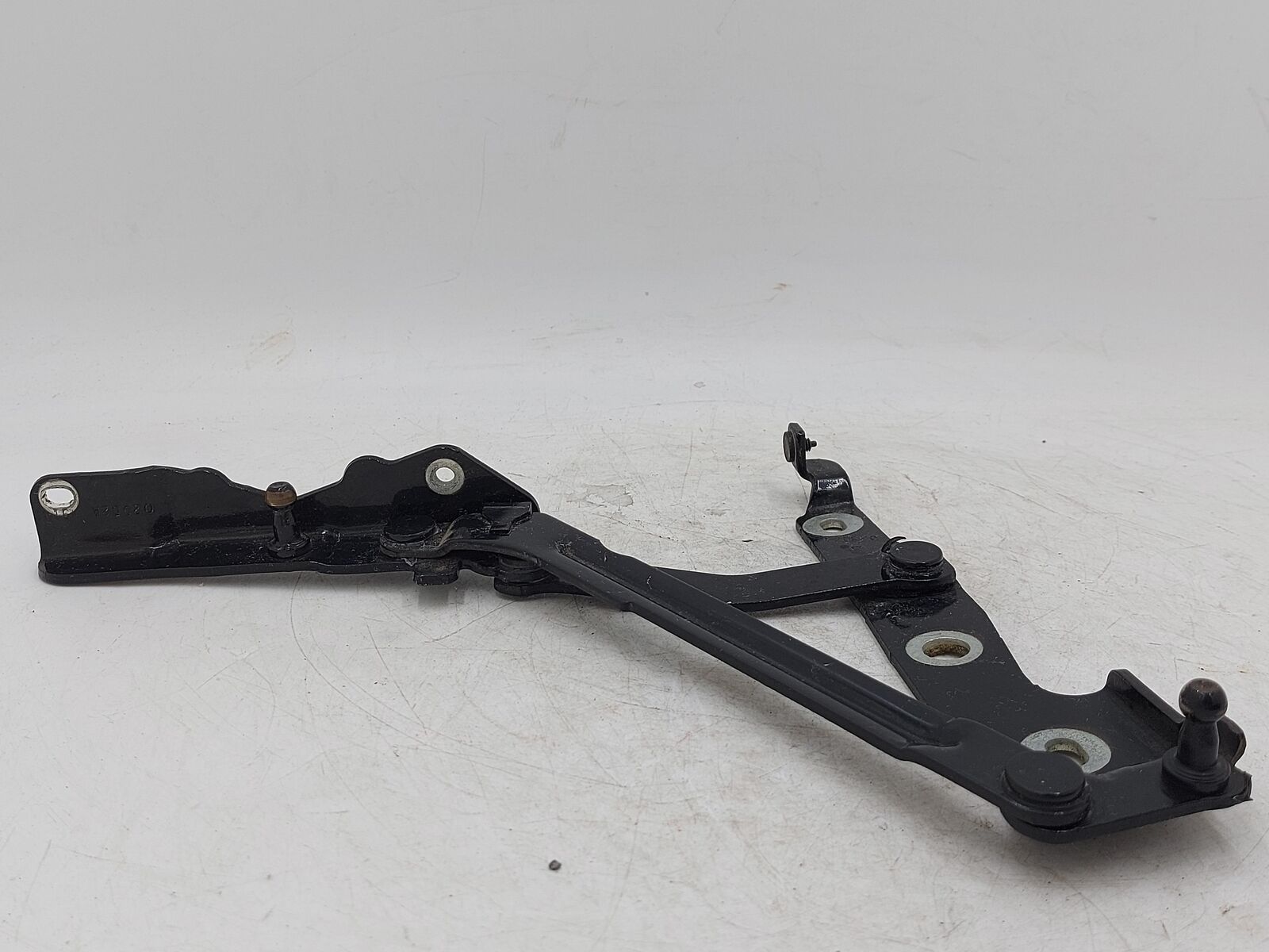 10-14 FORD MUSTANG Rear LH Left Deck Lid Hinge