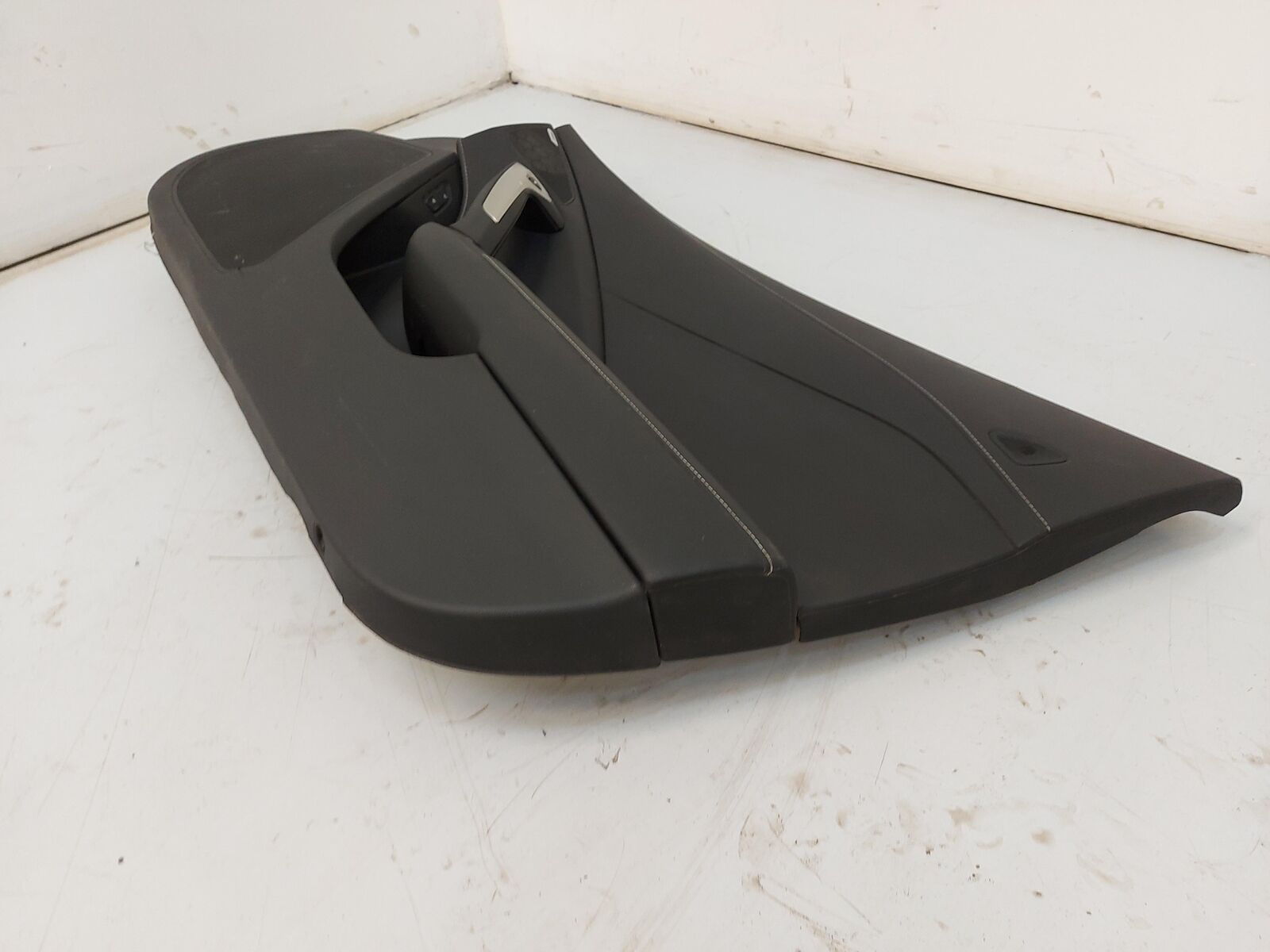 14-19 CHEVY CORVETTE Front RH Right Door Trim Panel Black *Gouged Scratched* 🚀