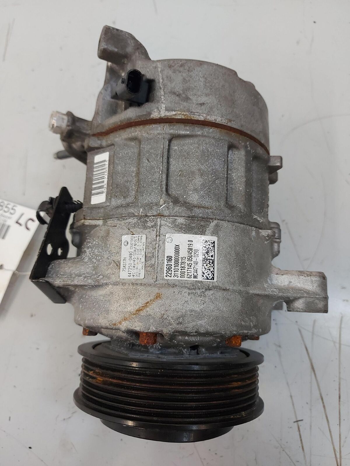 17 18 19 20 CADILLAC XT5 A/c AC Air Compressor 22960160 37K KM'S