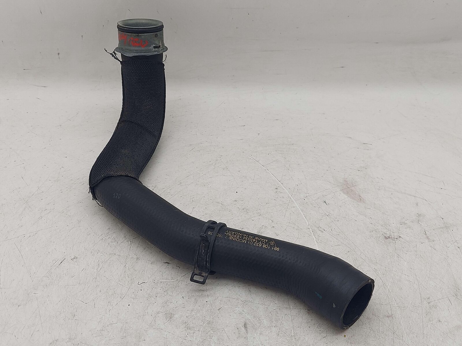 2014 PORSCHE 911 991 GT3 FRONT RIGHT UPPER RADIATOR HOSE 99110663201