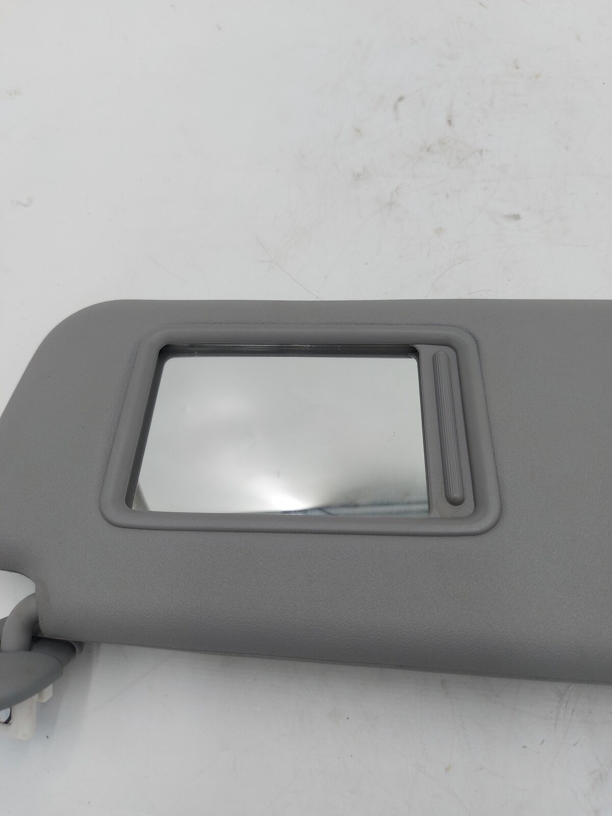 06-09 TOYOTA RAV-4 Right Sun Visor Rh Grey illuminated RH