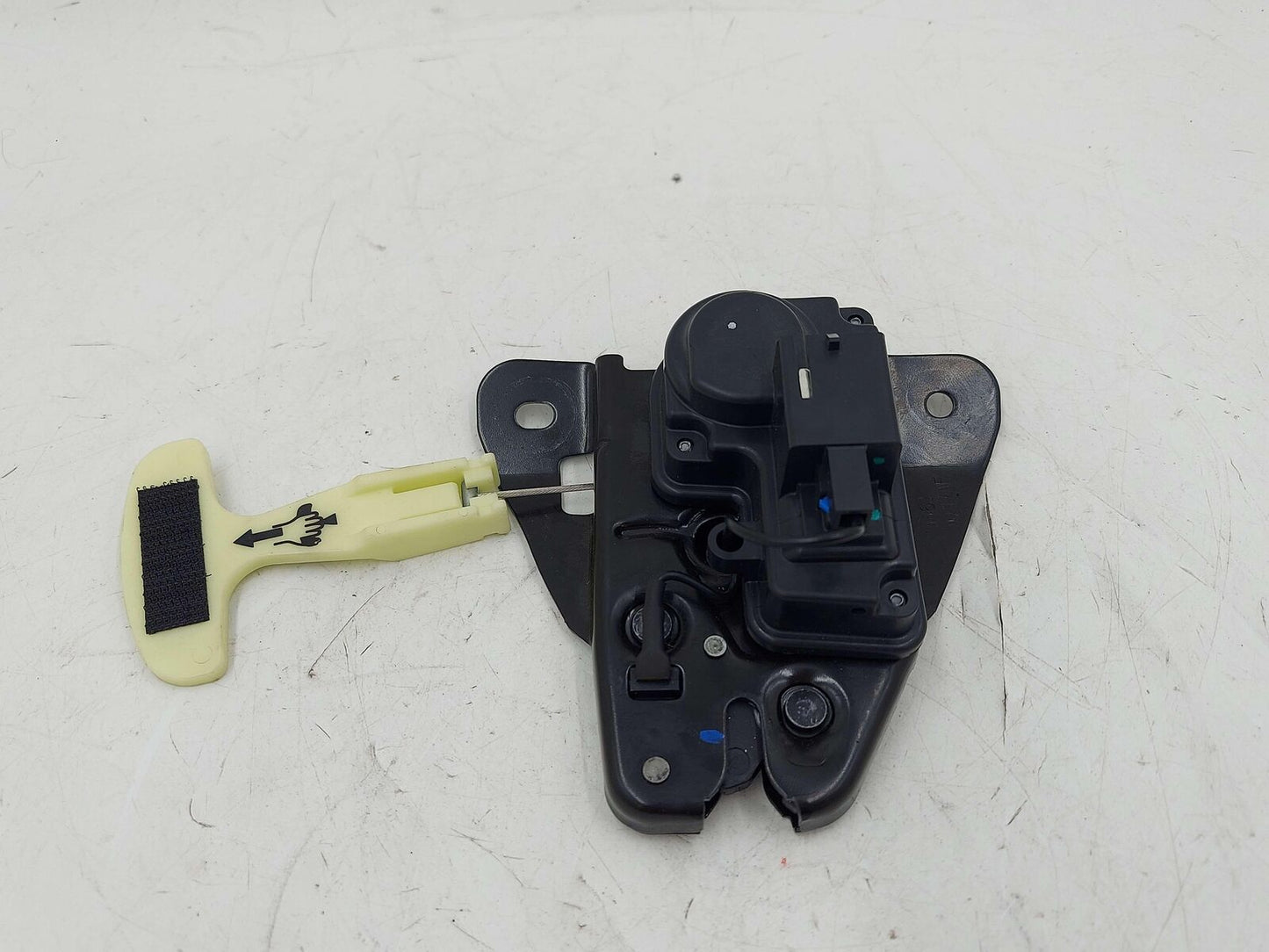 2022 DODGE CHALLENGER SRT HELLCAT REAR TRUNK LID LATCH 05629217AF