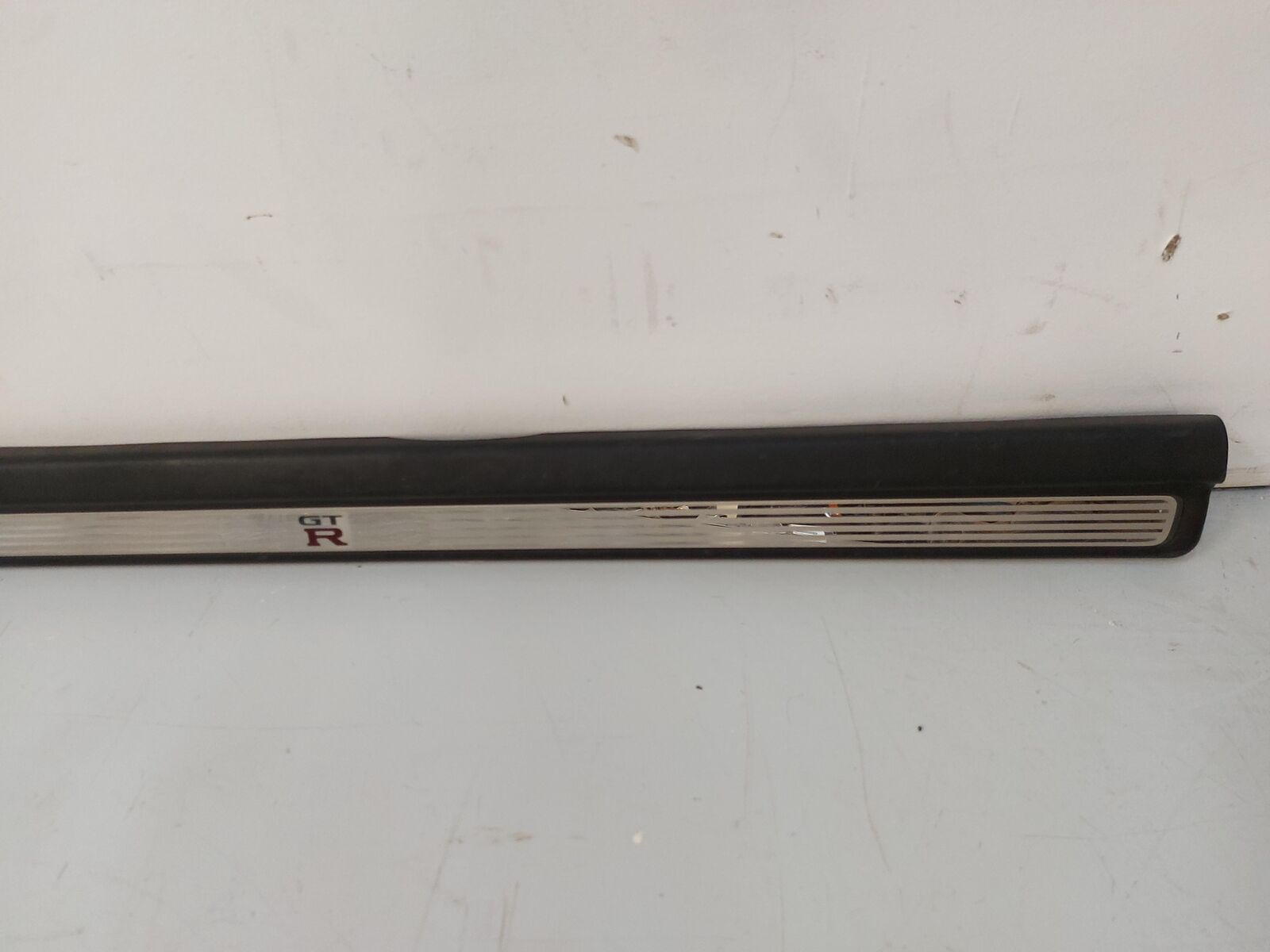 1999 NISSAN SKYLINE R34 Gt-t GTT Coupe Sill Plate 76951-aa300 Rh