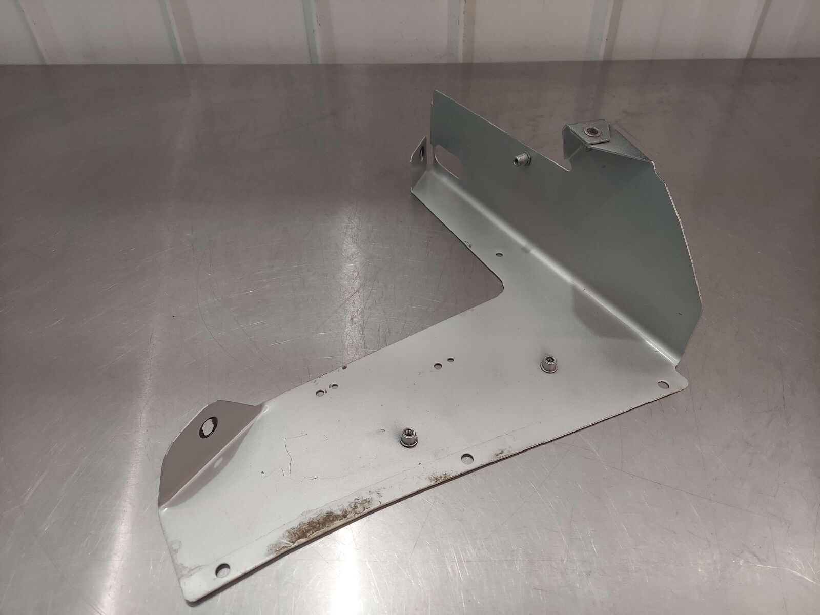 2006 FORD GT GT40 SUPERCAR REAR RH RIGHT QUARTER PANEL INNER BRACKET OEM