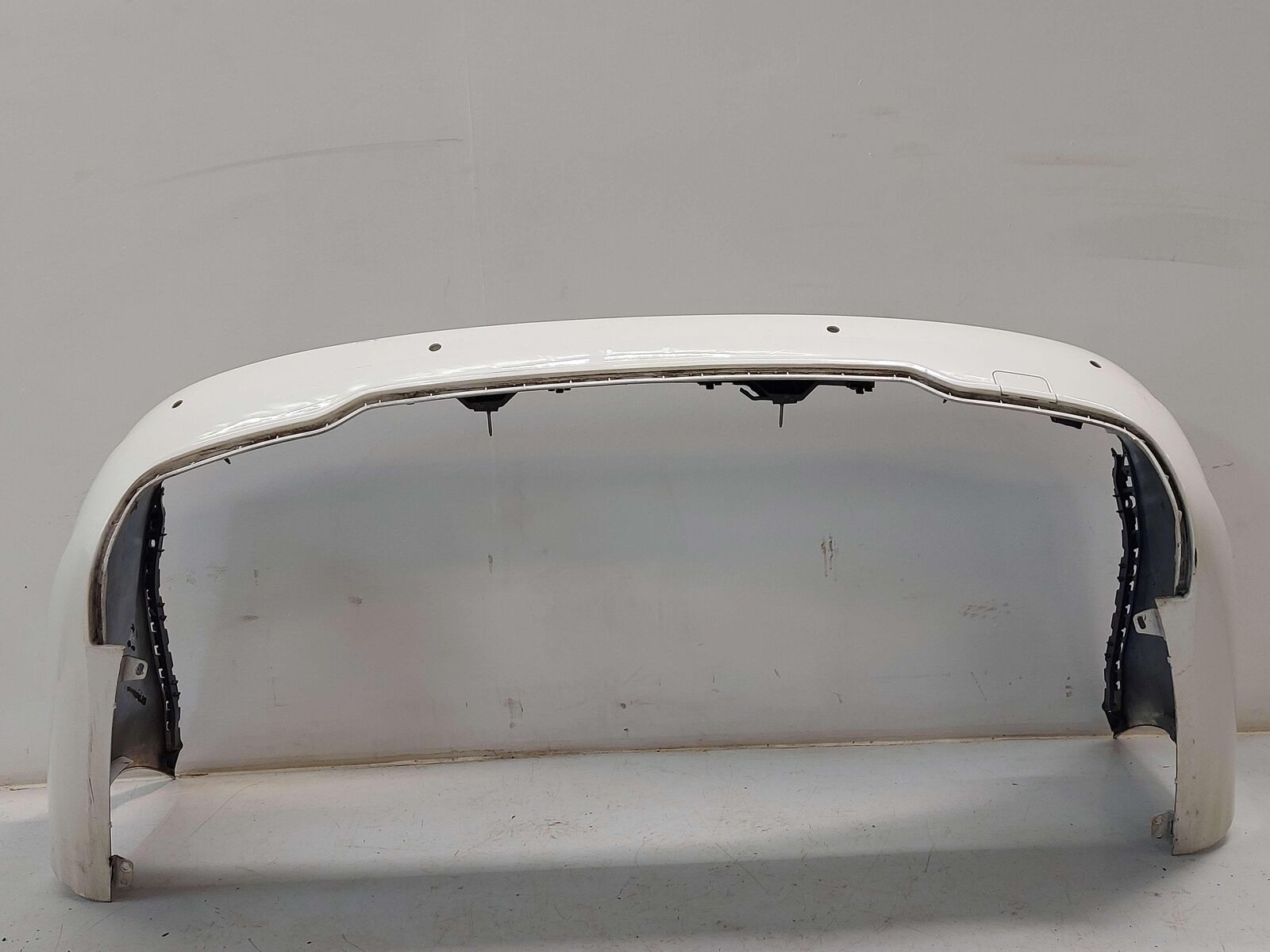 12-15 MERCEDES C350 W204 COUPE REAR BUMPER DIAMOND WHITE 799U *NOTE