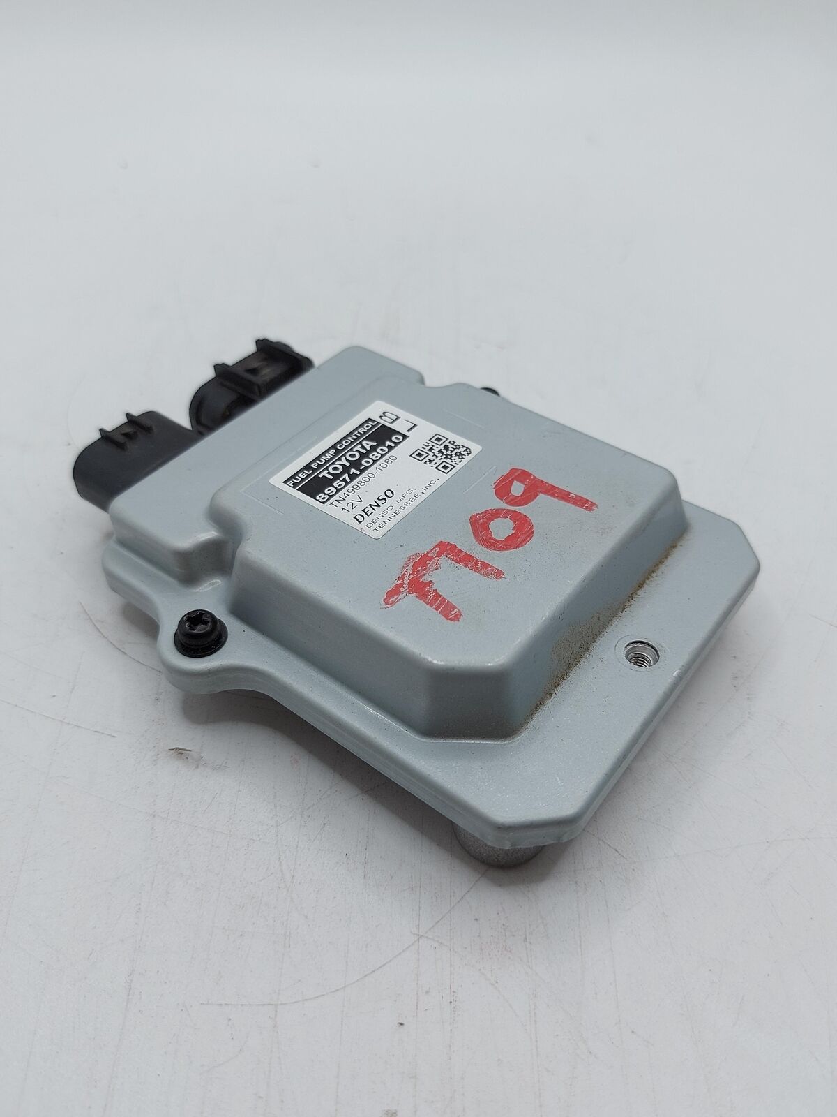 20 21 22 TOYOTA HIGHLANDER 89571-08010 FUEL PUMP CONTROL MODULE