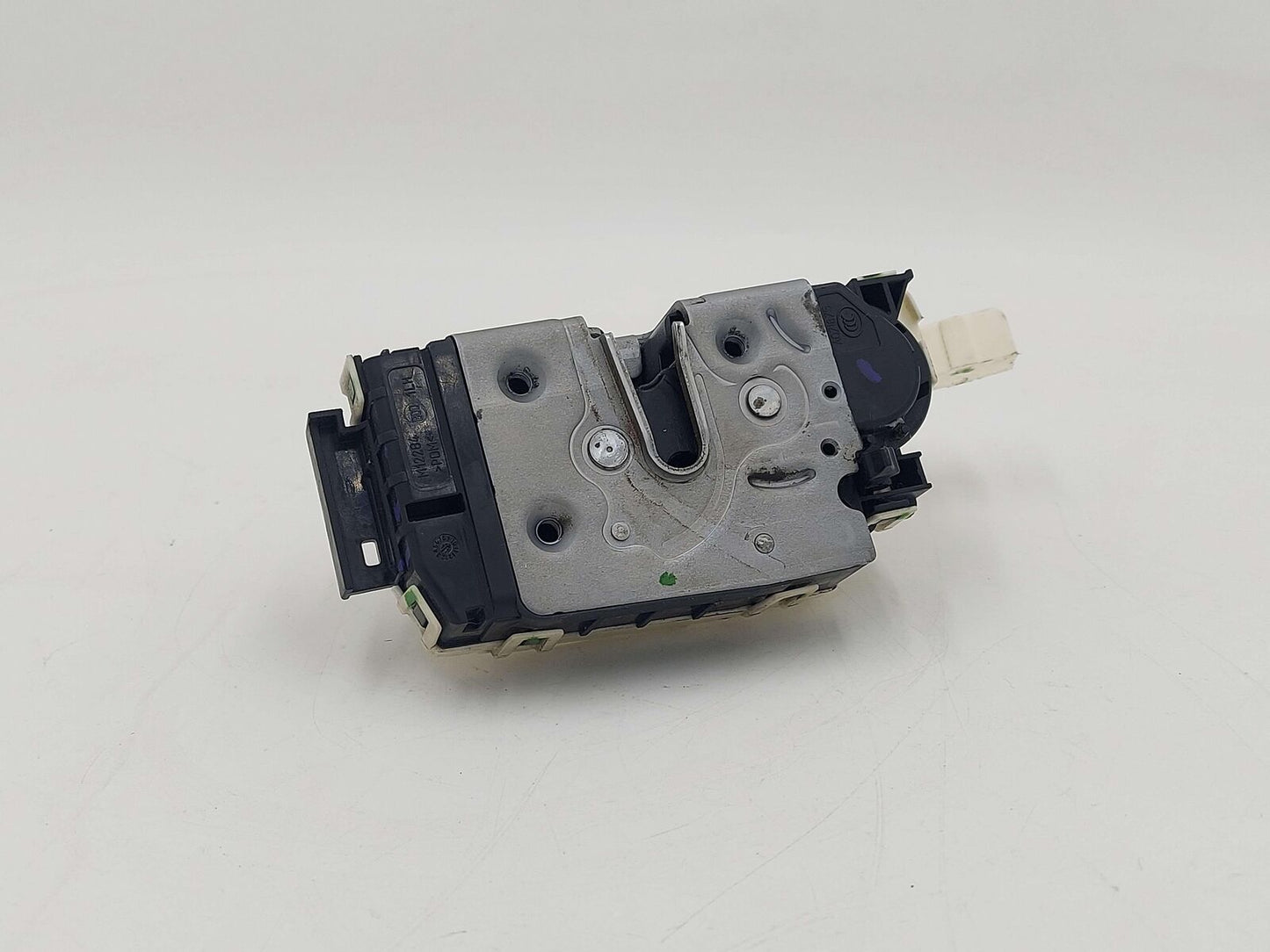 12-15 MERCEDES ML63 AMG W166 REAR LH LEFT DOOR LOCK LATCH ACTUATOR A2047302935