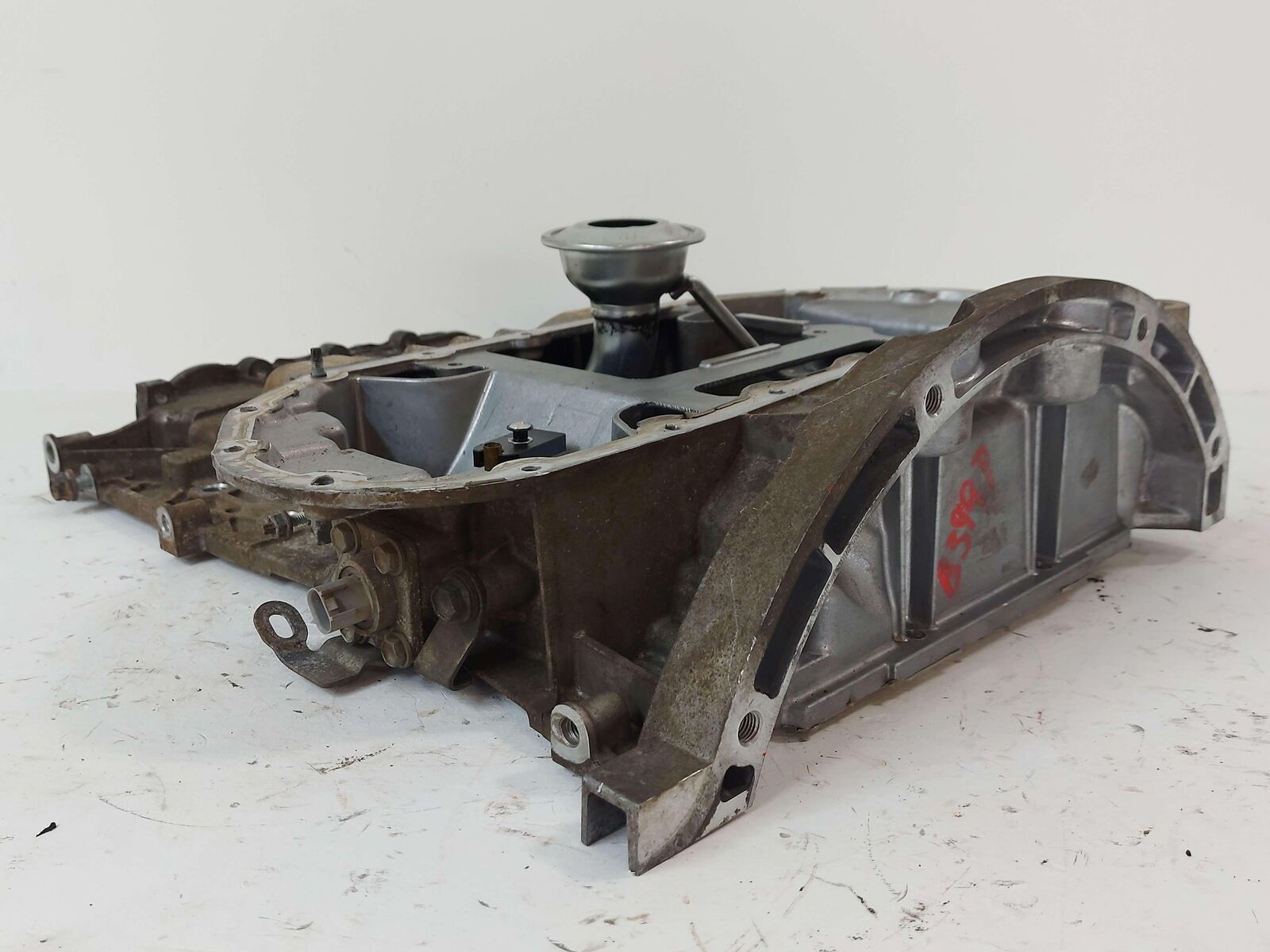 08-14 LEXUS IS-F 5.0L UPPER ENGINE MOTOR OIL PAN 1211138090