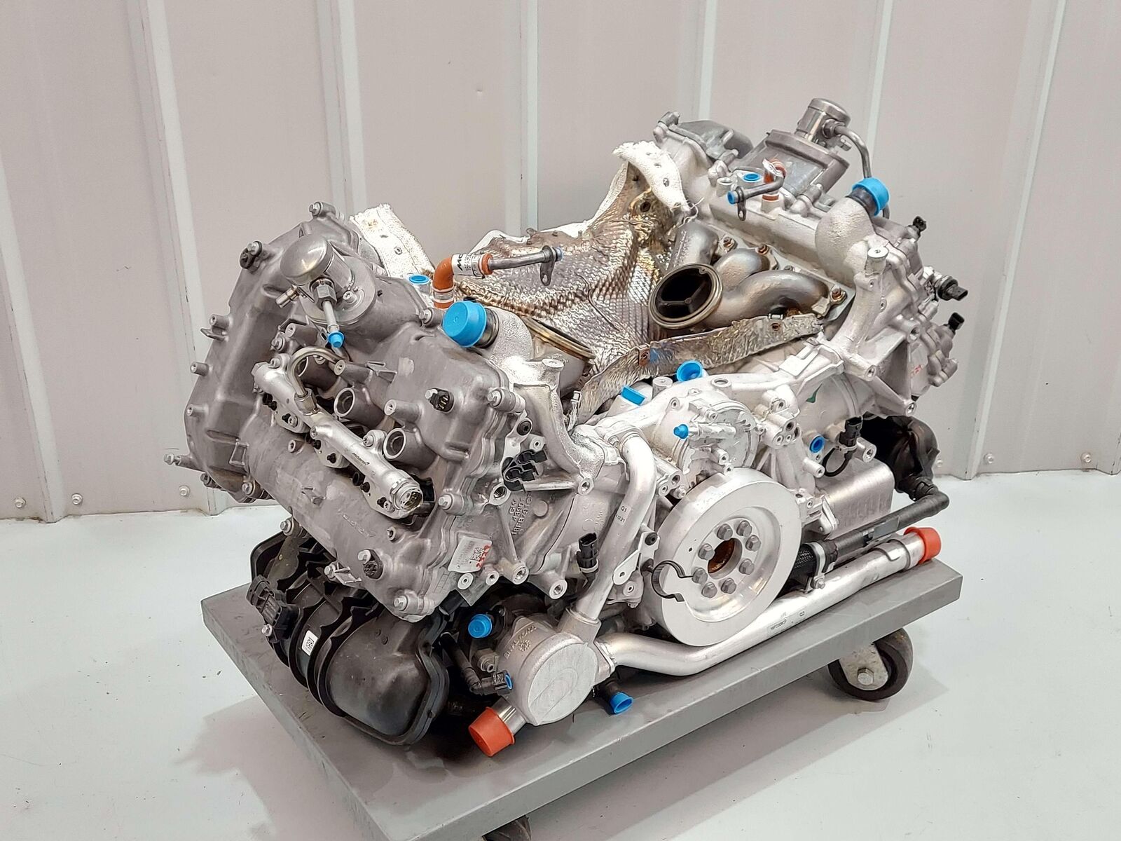 2023 McLaren Artura Engine Motor Artura 3.0L Twin Turbo 3000 KM's *Read Details*