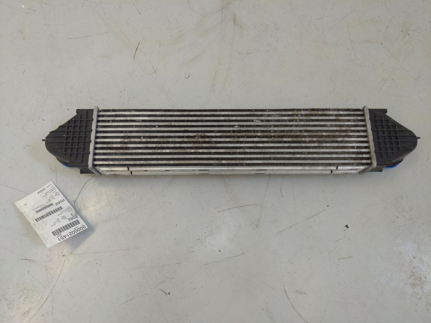 08-15 VOLVO XC70 Intercooler 31280013 135K KM's