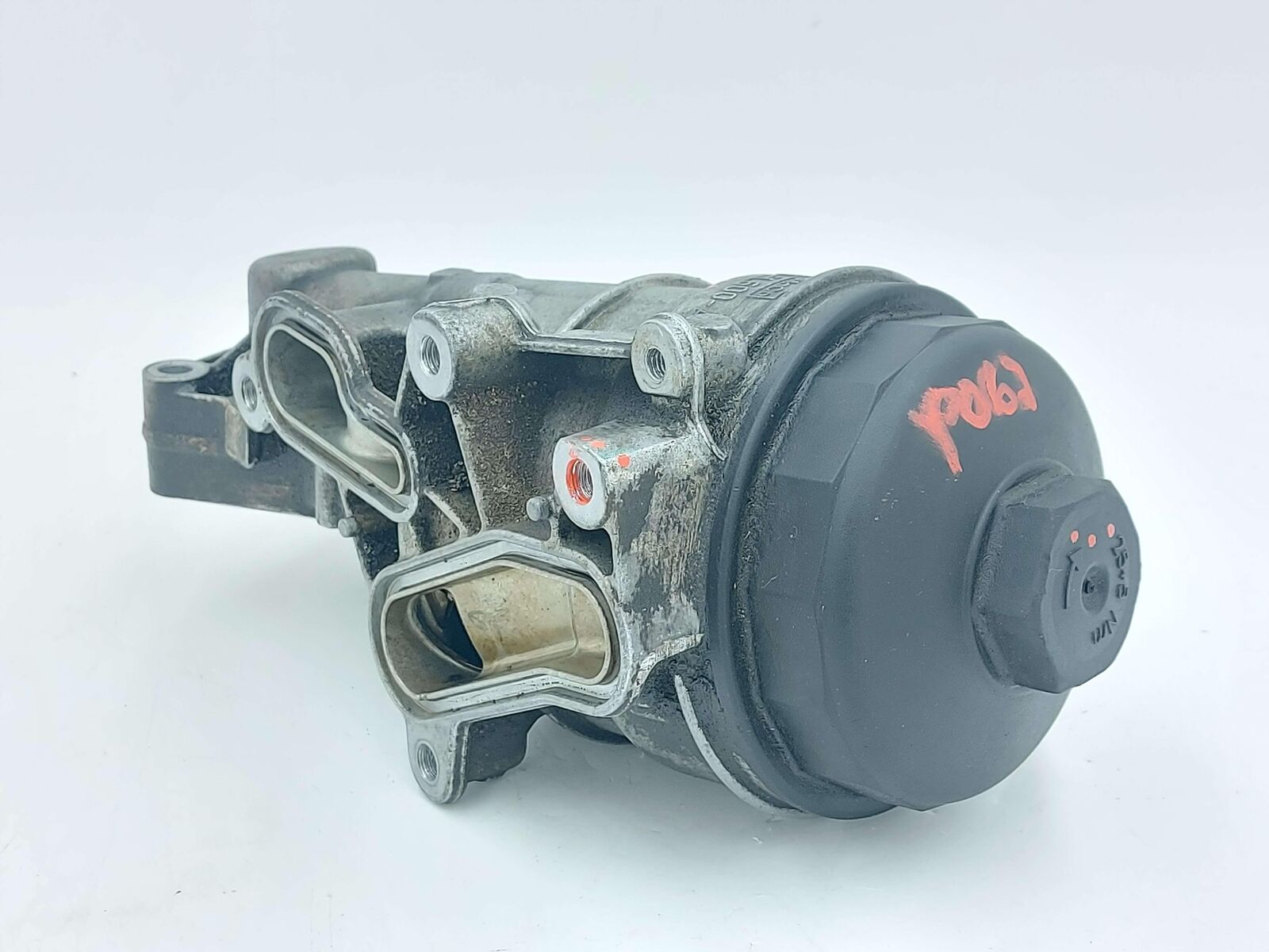 2011 VOLVO XC70 3.0L OIL FILTER HOUSING 8G9N-6L600-AA