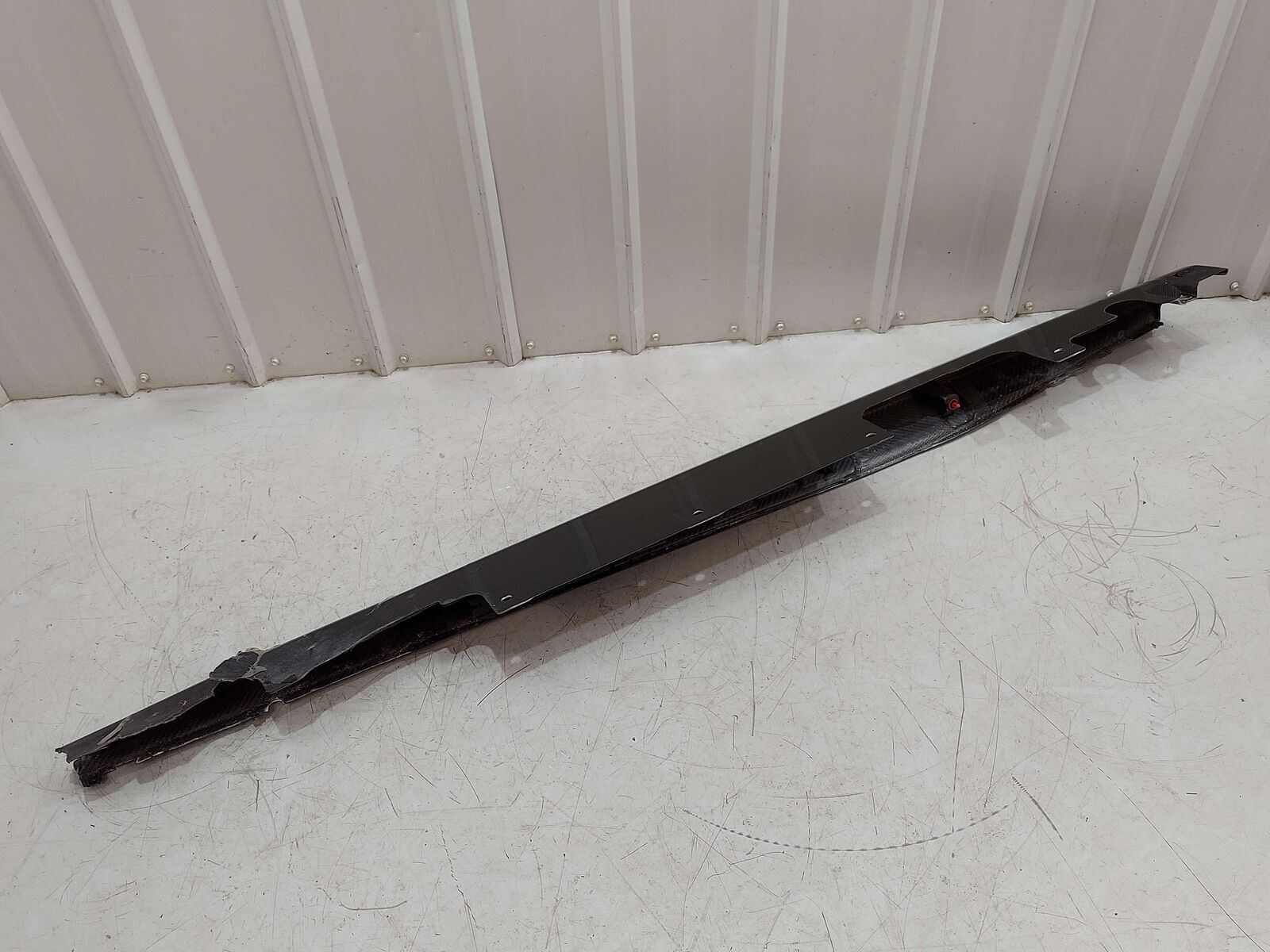 2021 FERRARI ROMA F169 LH LEFT CARBON ROCKER PANEL TRIM 927060 *BROKEN NOTES*