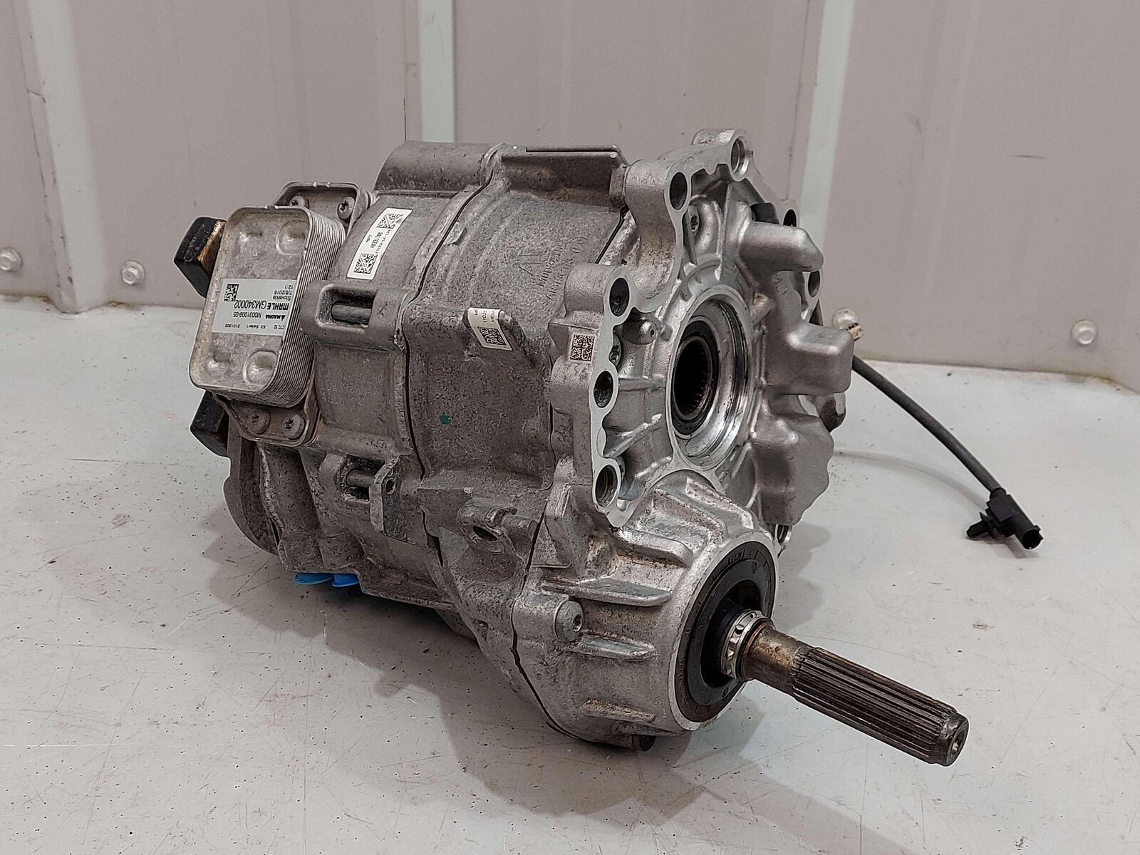 18-20 Mercedes E63s AMG W213 Front Transfer Case Gearbox A2132802200 43K KMS