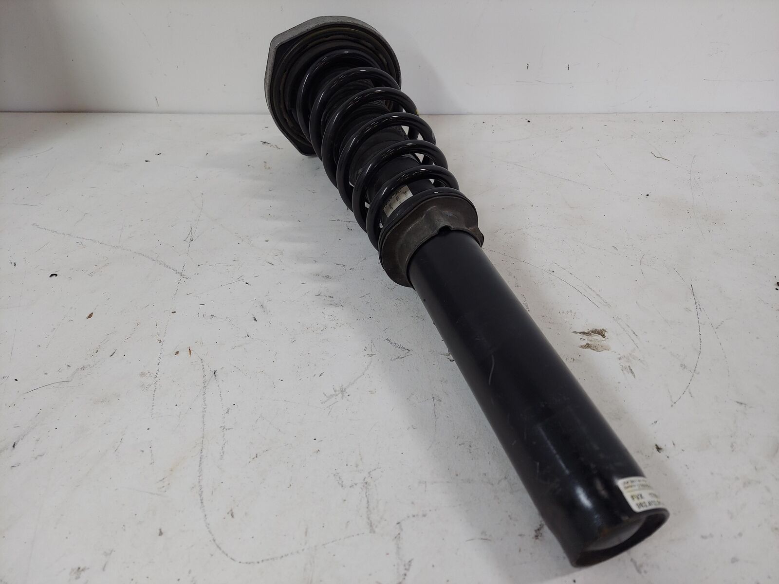 17-19 PORSCHE CAYMAN 718 FRONT RIGHT STRUT 982412019B