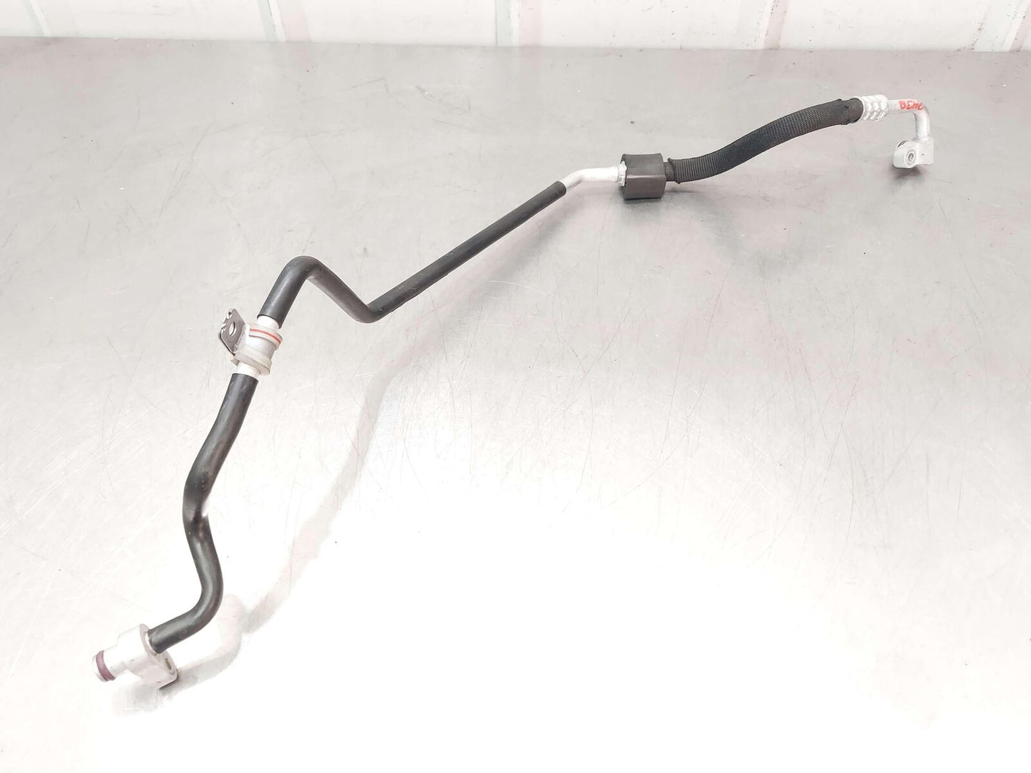 2024 ASTON MARTIN DB12 VOLANTE A/C AIR CONDITIONING LINE HOSE PIPE