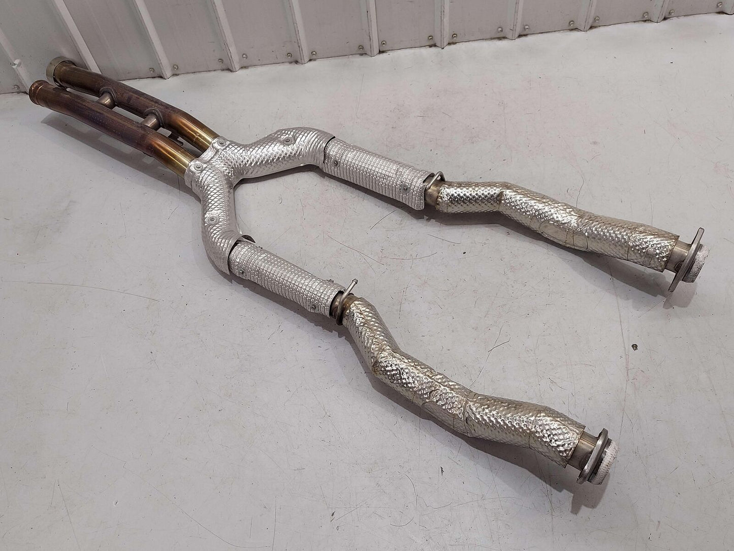 2024 ASTON MARTIN DB12 VOLANTE EXHAUST PIPE MID PIPE RY53-5220-AA