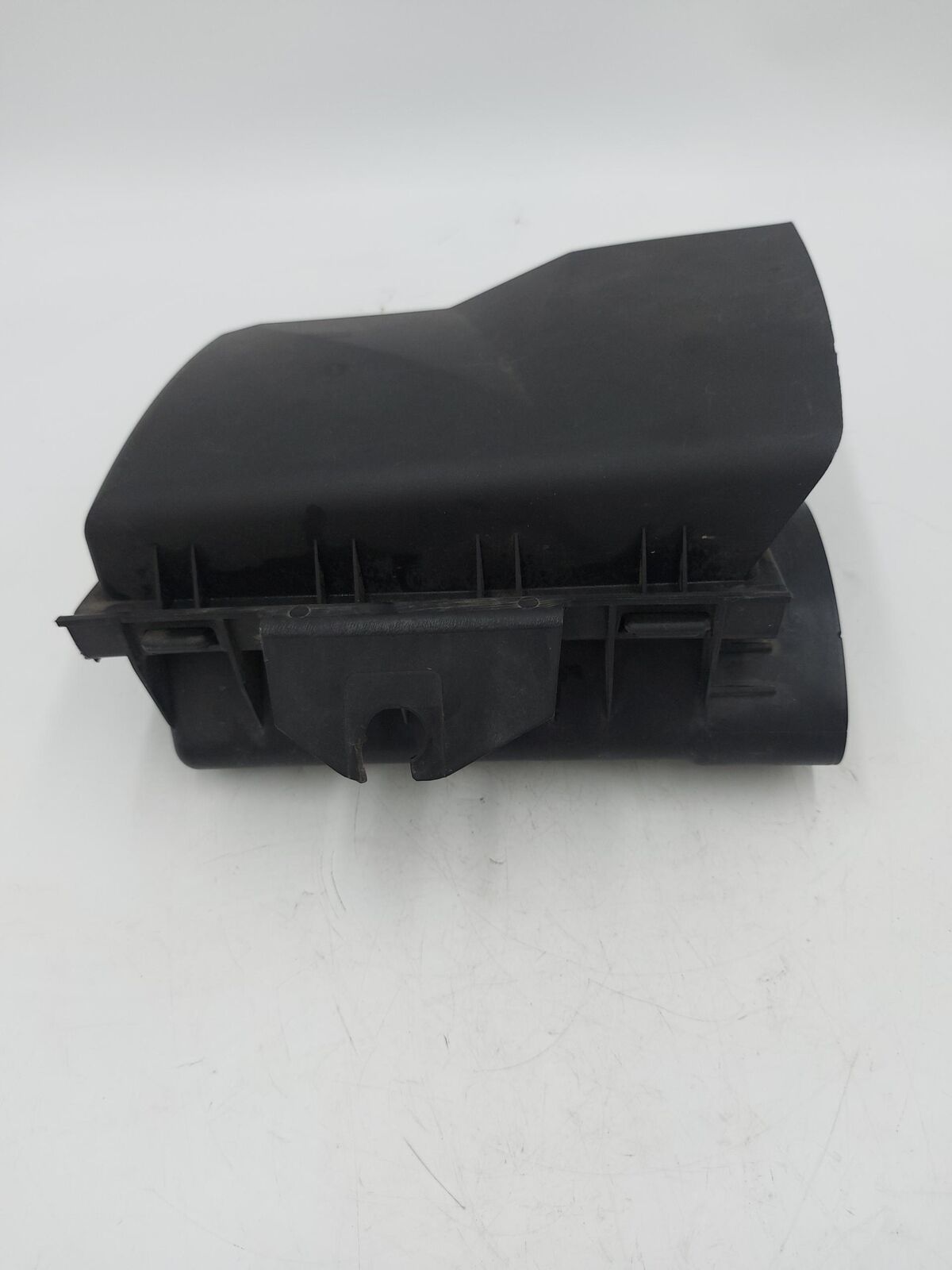 04-09 CADILLAC XLR Air Intake Cleaner Filter Housing Lh Left