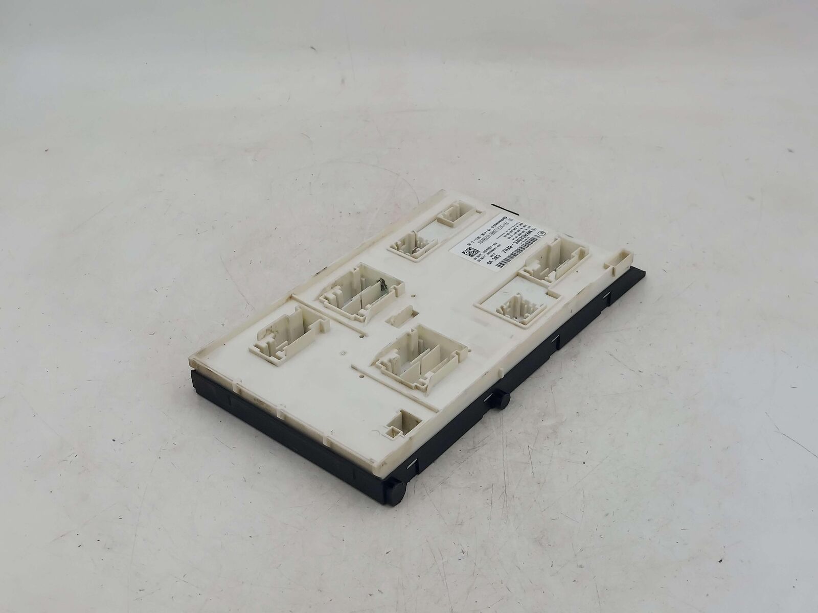 14-16 MERCEDES GL63 AMG X166 FRONT SAM SIGNAL ACTIVATION CONTROL MODULE