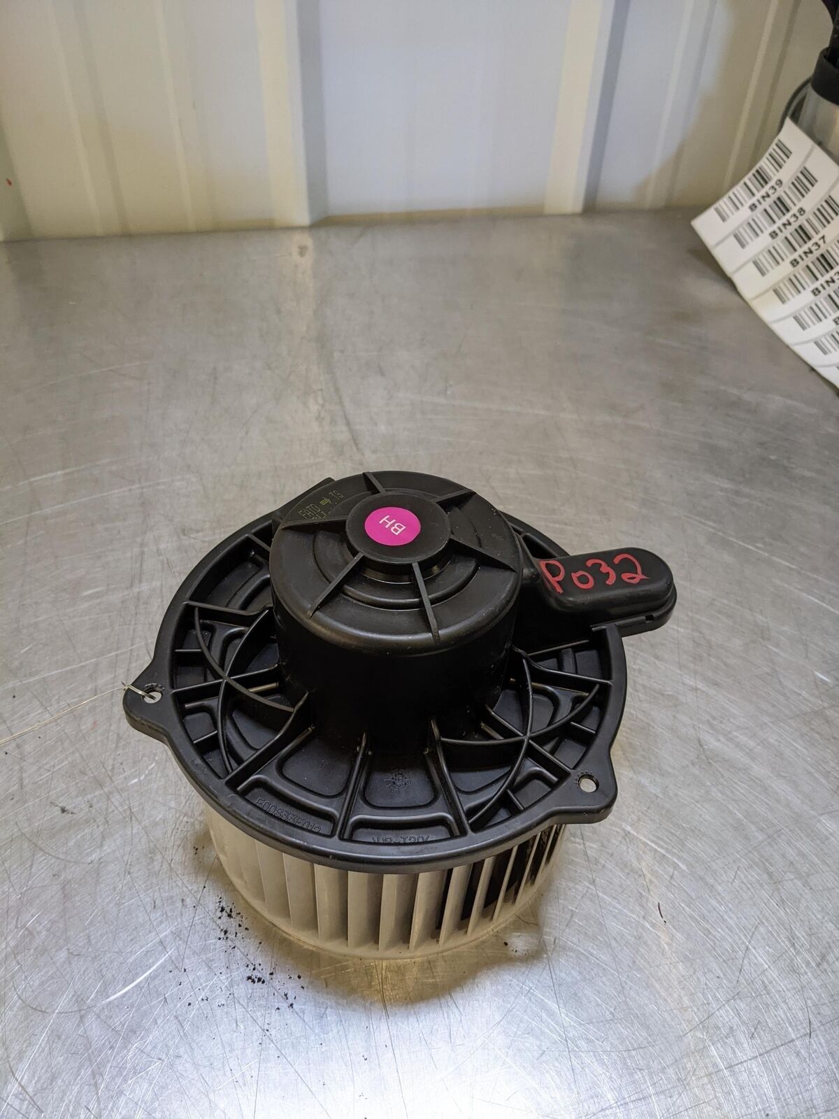 09-14 HYUNDAI GENESIS Blower Motor 130K KM