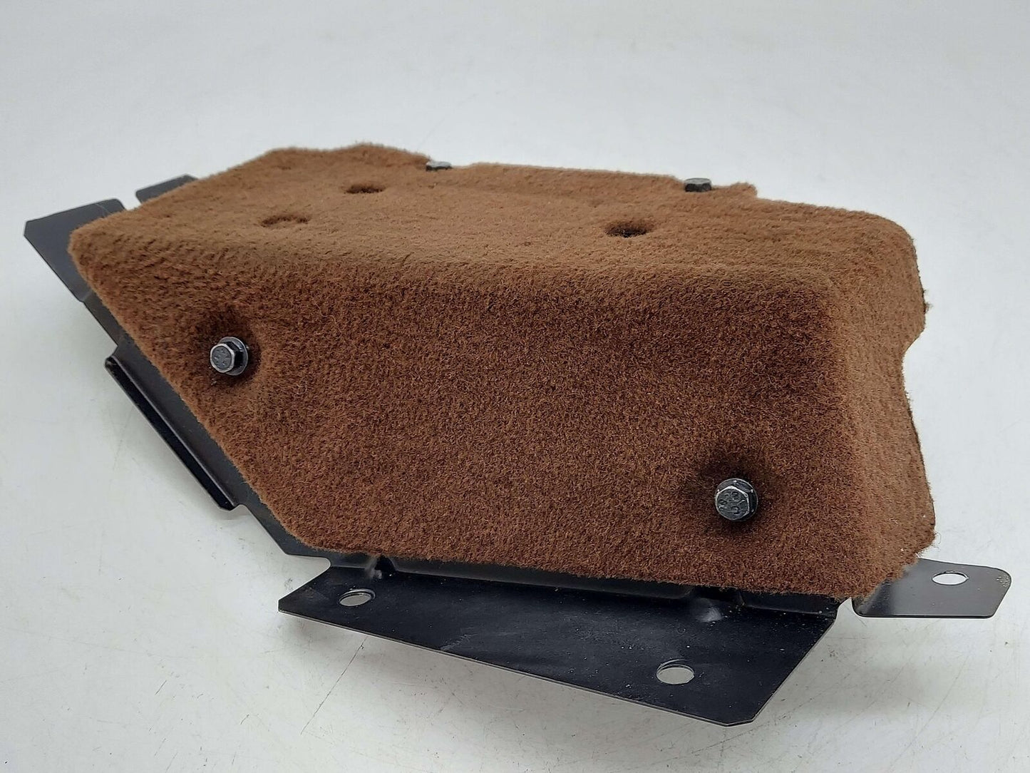 2010 Maserati GranTurismo S M145 Coupe BROWN CARPET DEAD PEDAL FOOTREST