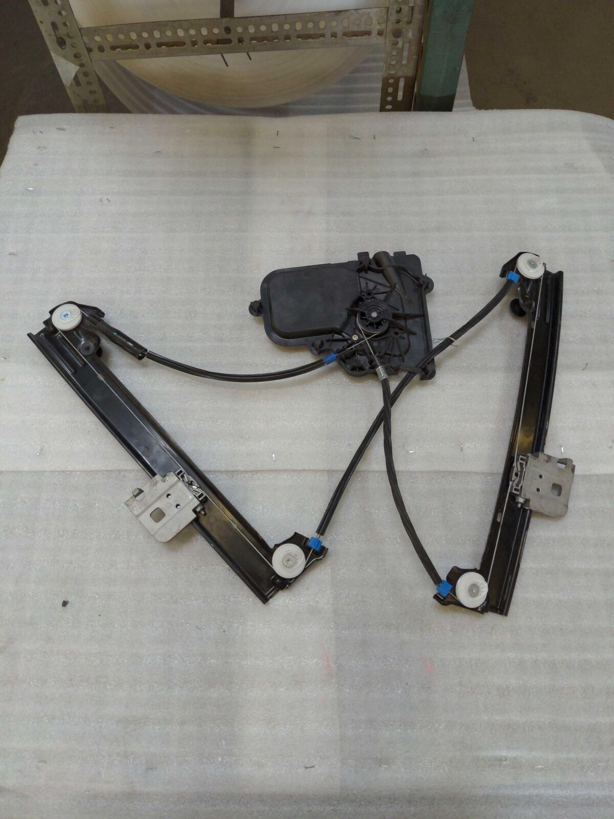 2019 TESLA MODEL 3 Front Right Door Power Window Motor W/ Regulator 1096621-14-J