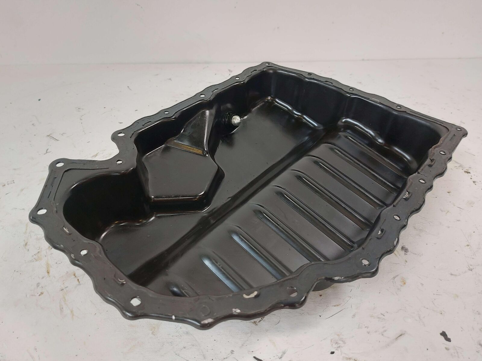 2013 VW GOLF GTI 2.0L LOWER ENGINE MOTOR OIL PAN 06J103600AG *RUSTED*