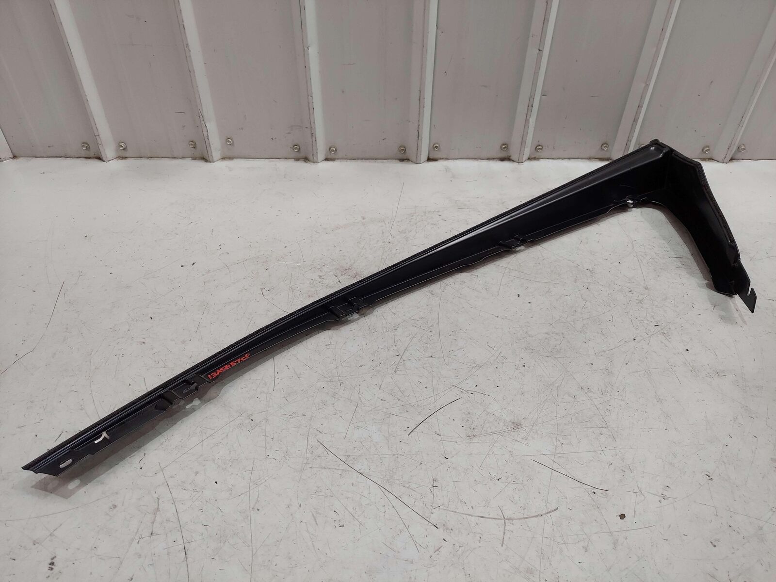 2016 MCLAREN 540C LEFT DOOR BLADE MOUNTING TRIM 13A5857CP 13A3997CP