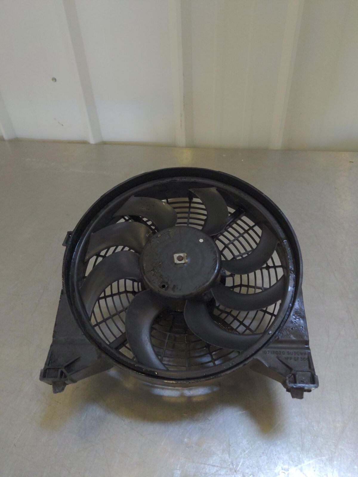 04-15 Nissan Armada Electric Cooling Motor Fan Condenser *Broken Case Plastic*