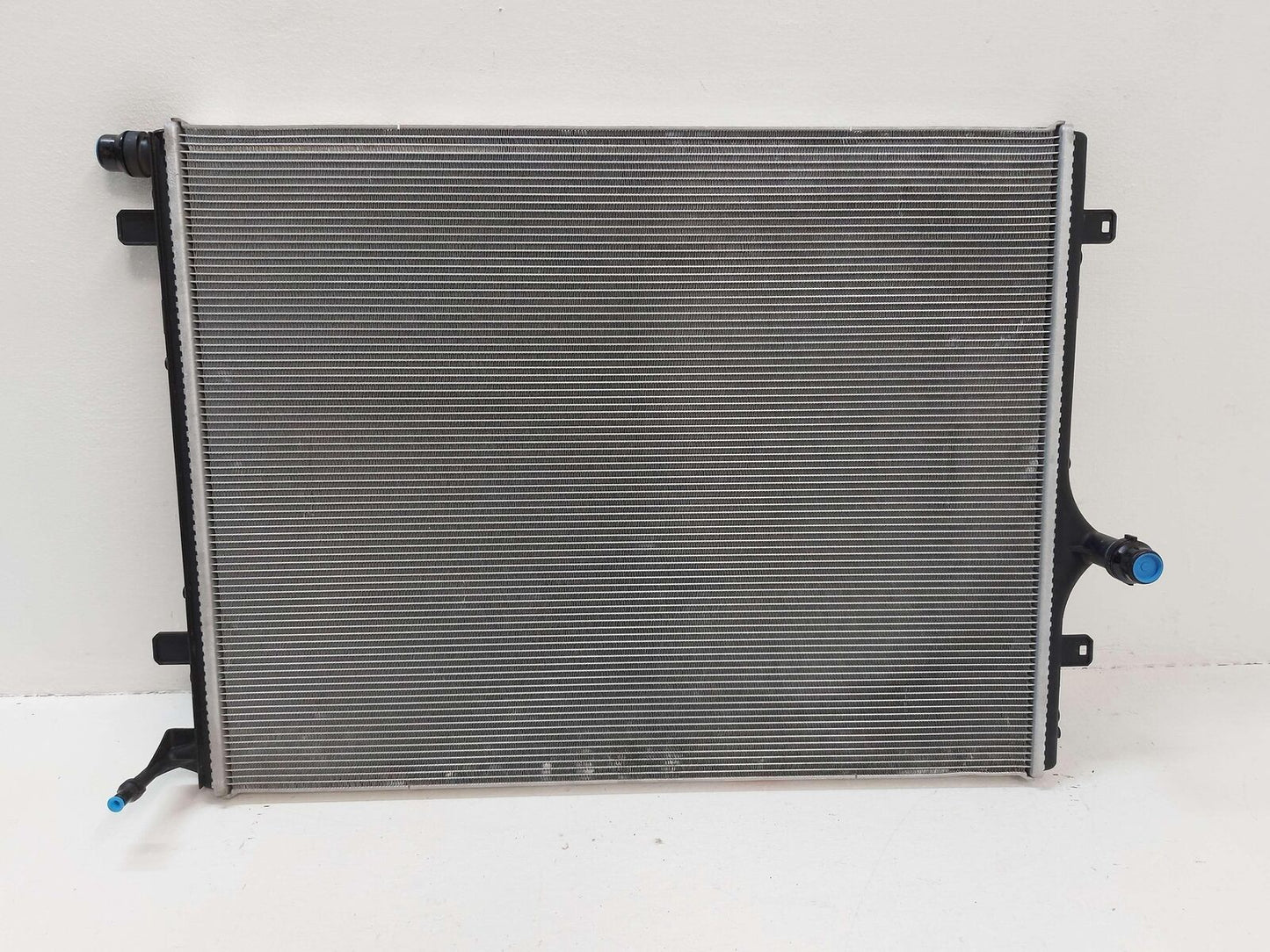 2022 MERCEDES AMG SL63 R232 COOLANT RADIATOR FORWARD MAIN *NOTE